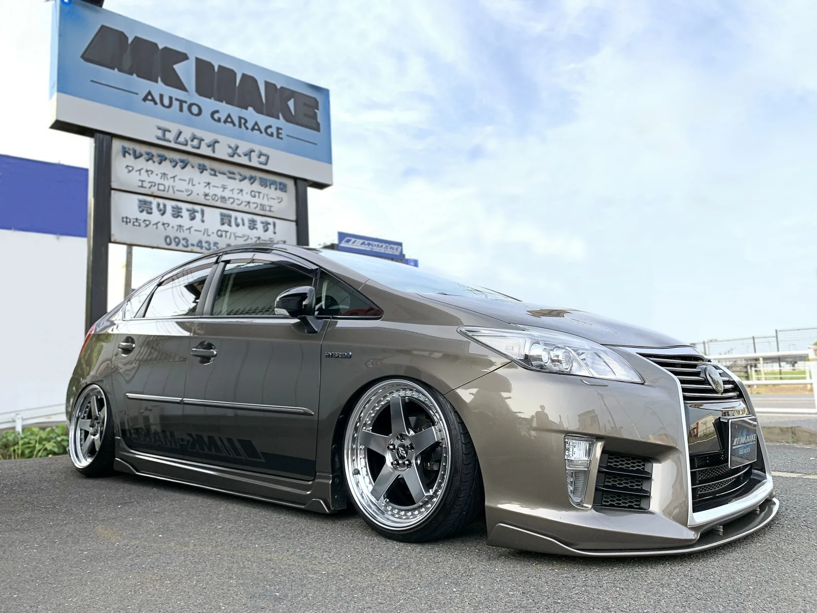 Work Zistance W5S on Toyota Prius XW50, photo 2