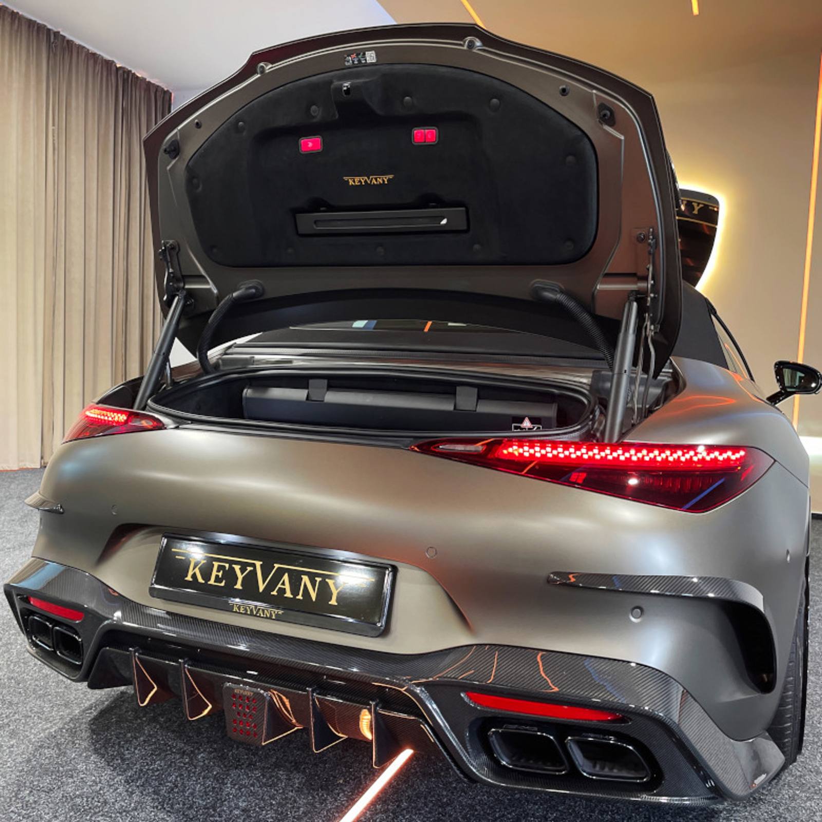 Keyvany Mercedes-Benz SL (K820HP)