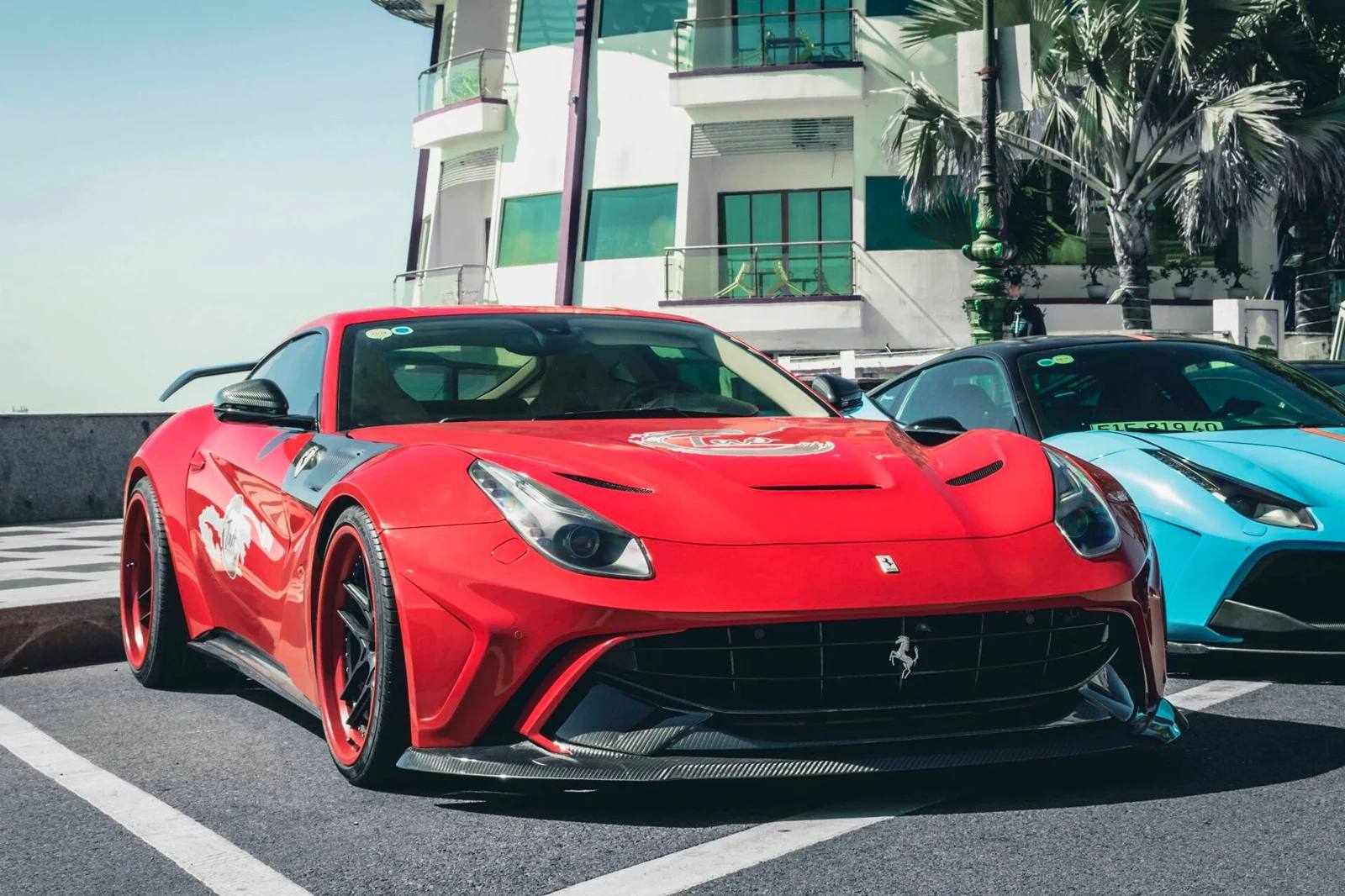 Duke Dynamics Ferrari F12