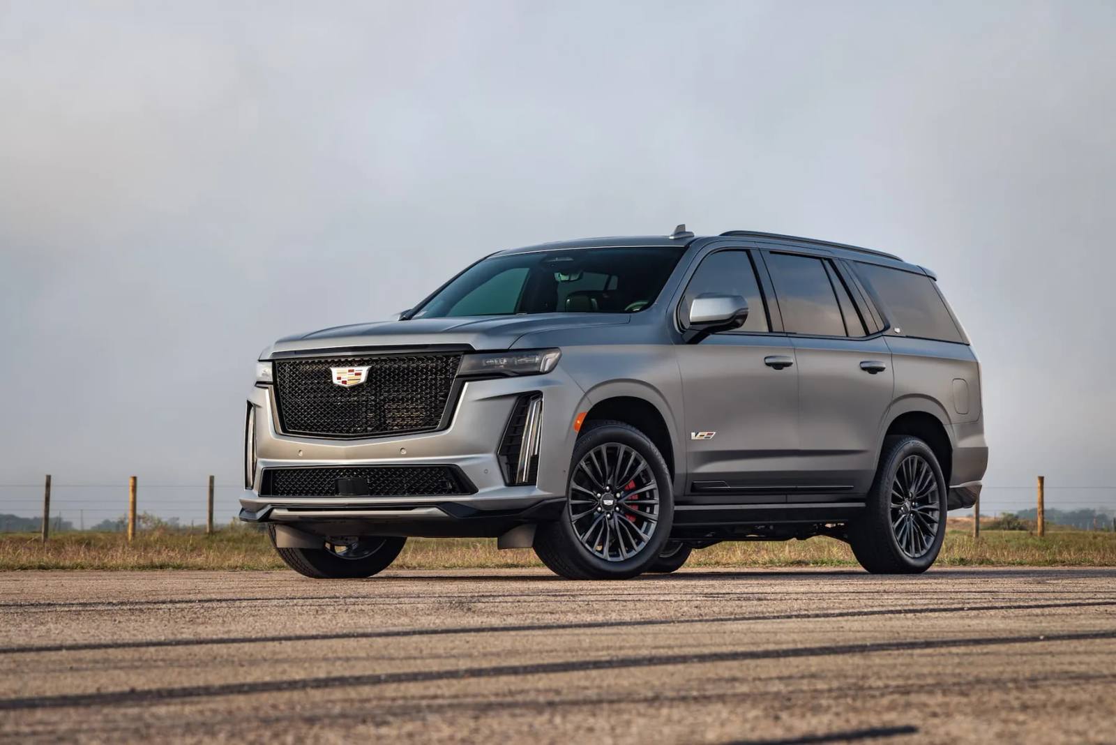 Hennessey H1000 Cadillac Escalade-V