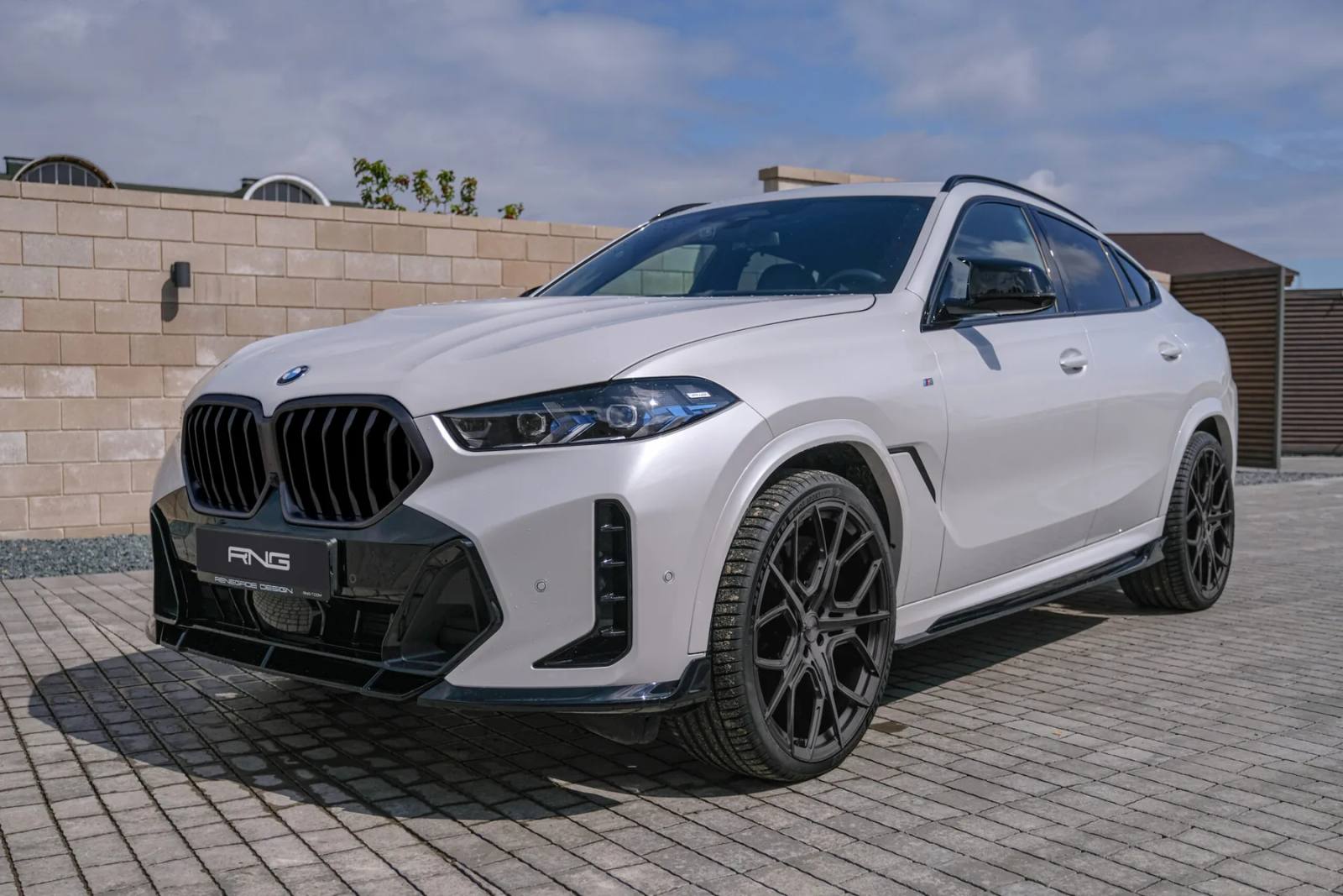Renegade Design BMW X6 LCI