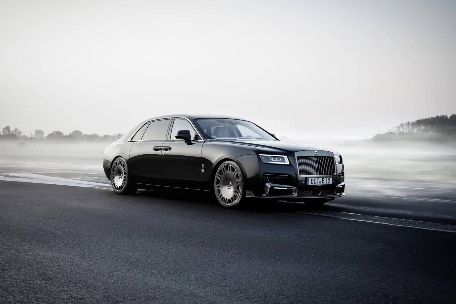 BRABUS 700 Rolls-Royce Ghost Extended
