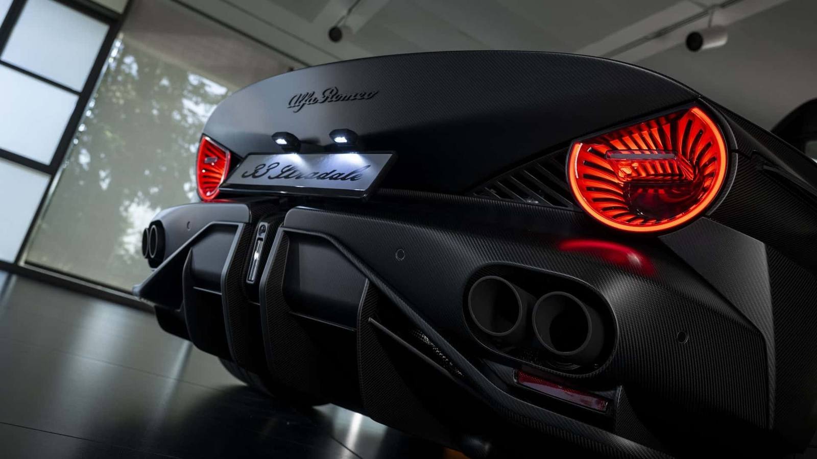 33 Stradale Perla Nera (one-off)