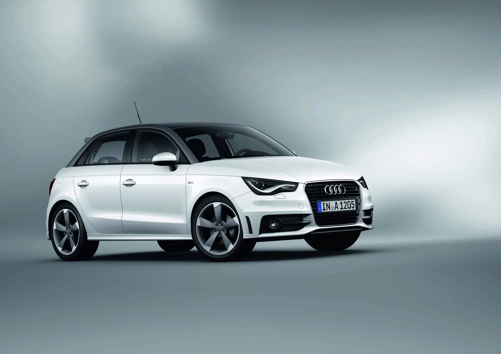A1 Sportback S line Competition