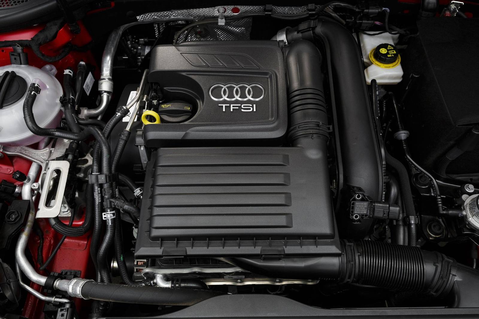 1.4 TFSI COD ultra Sedan