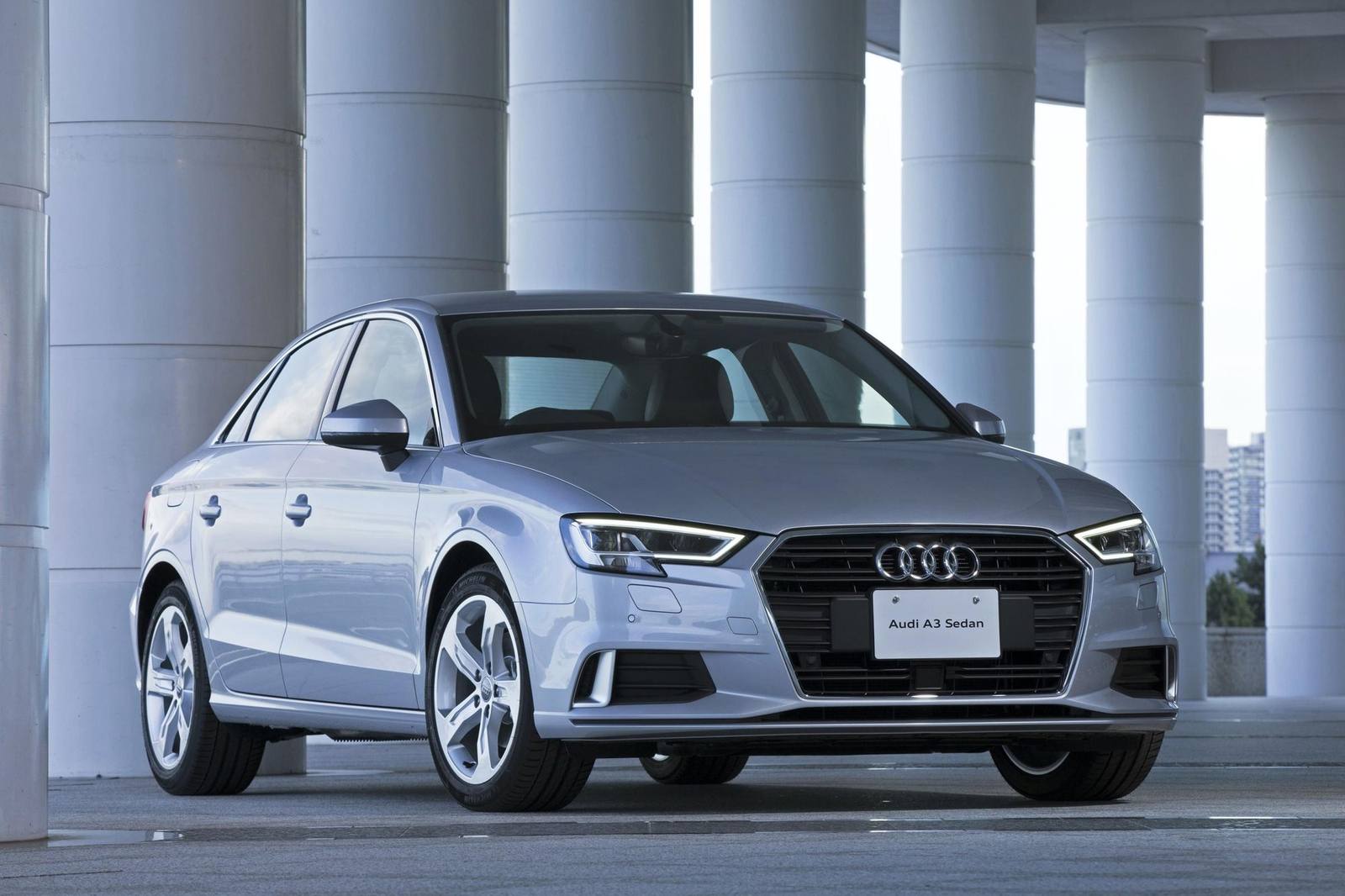 1.4 TFSI COD ultra Sedan