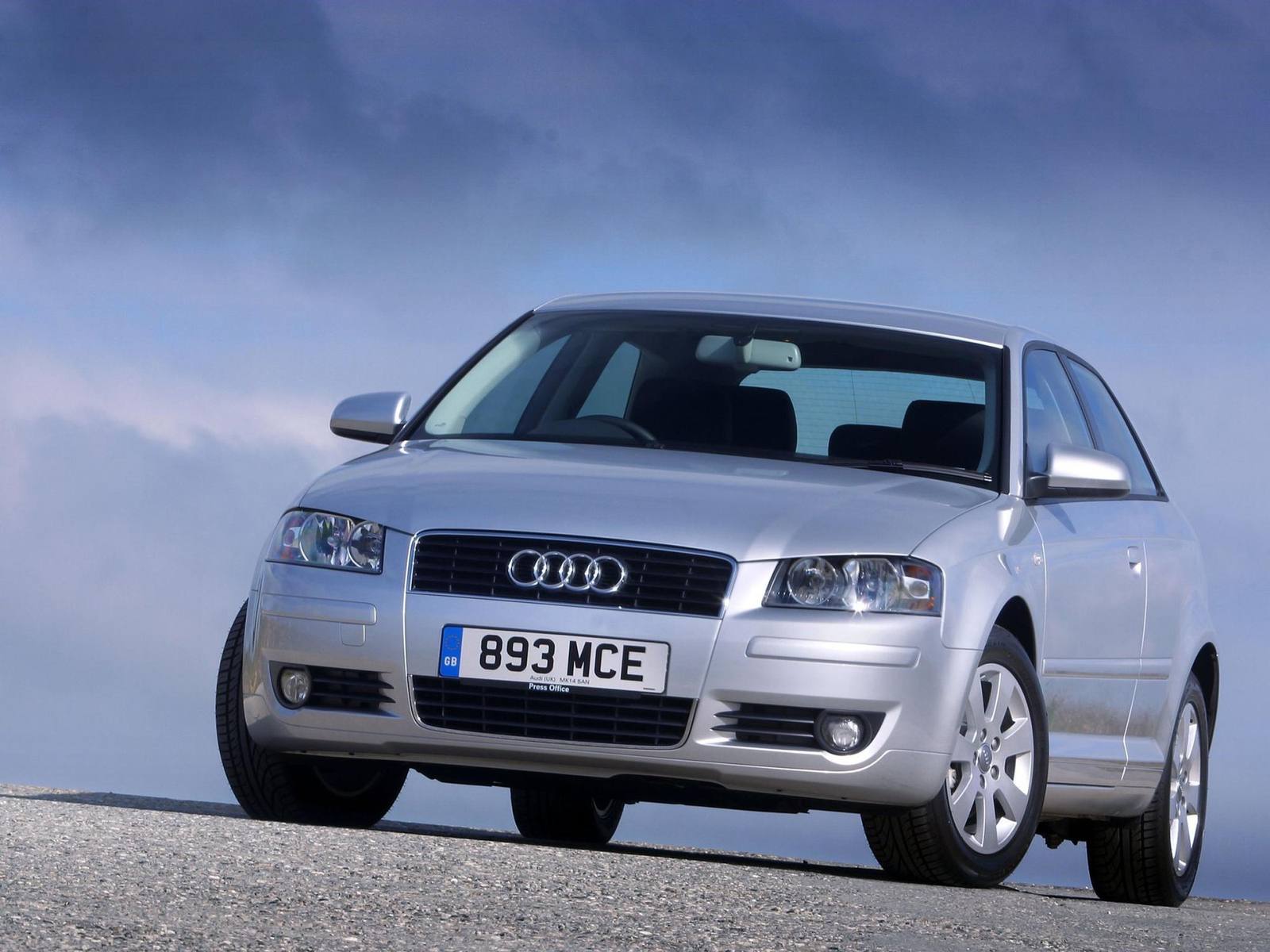 1.6 Hatchback