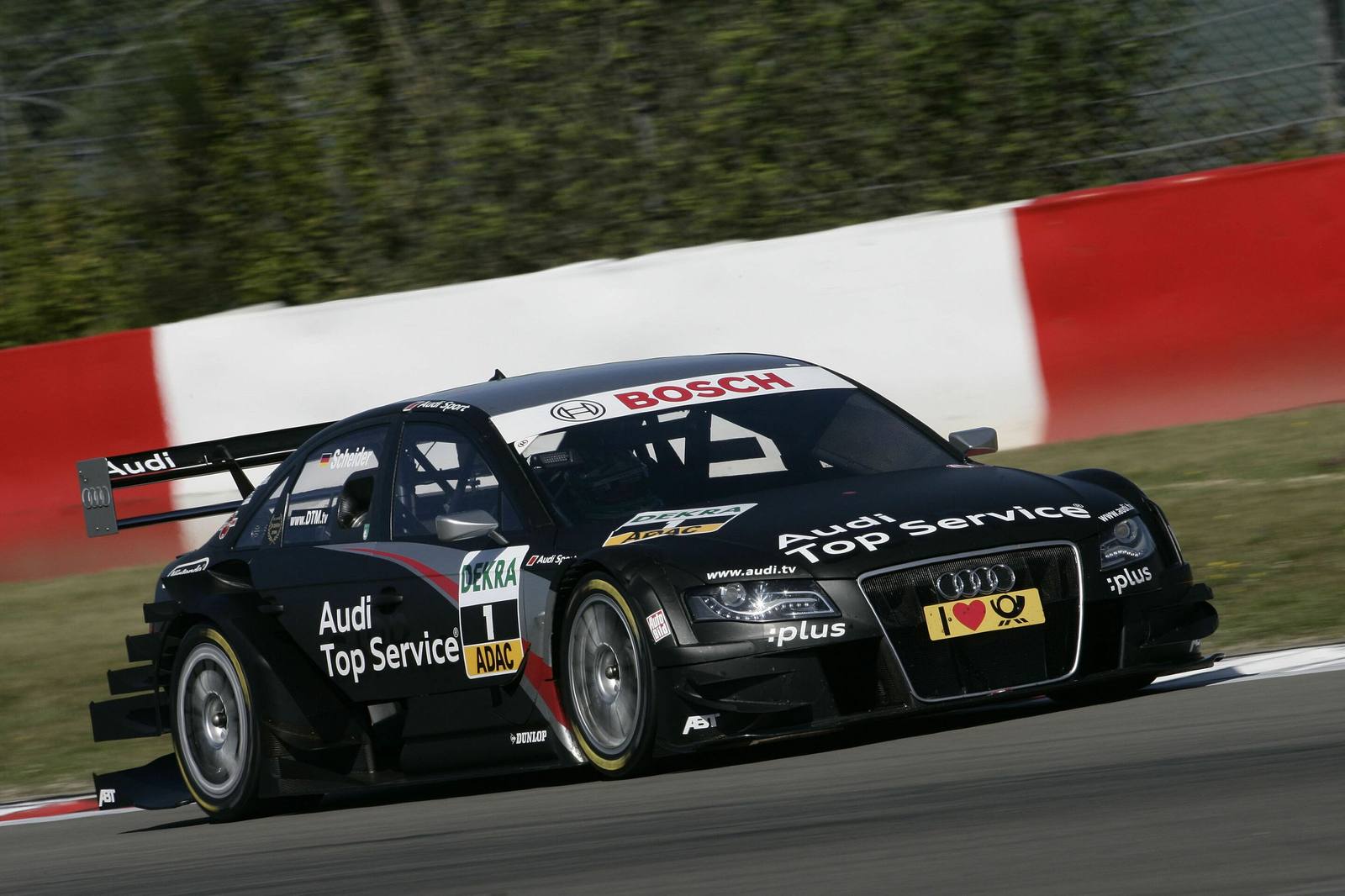 A4 DTM 4.0 V8