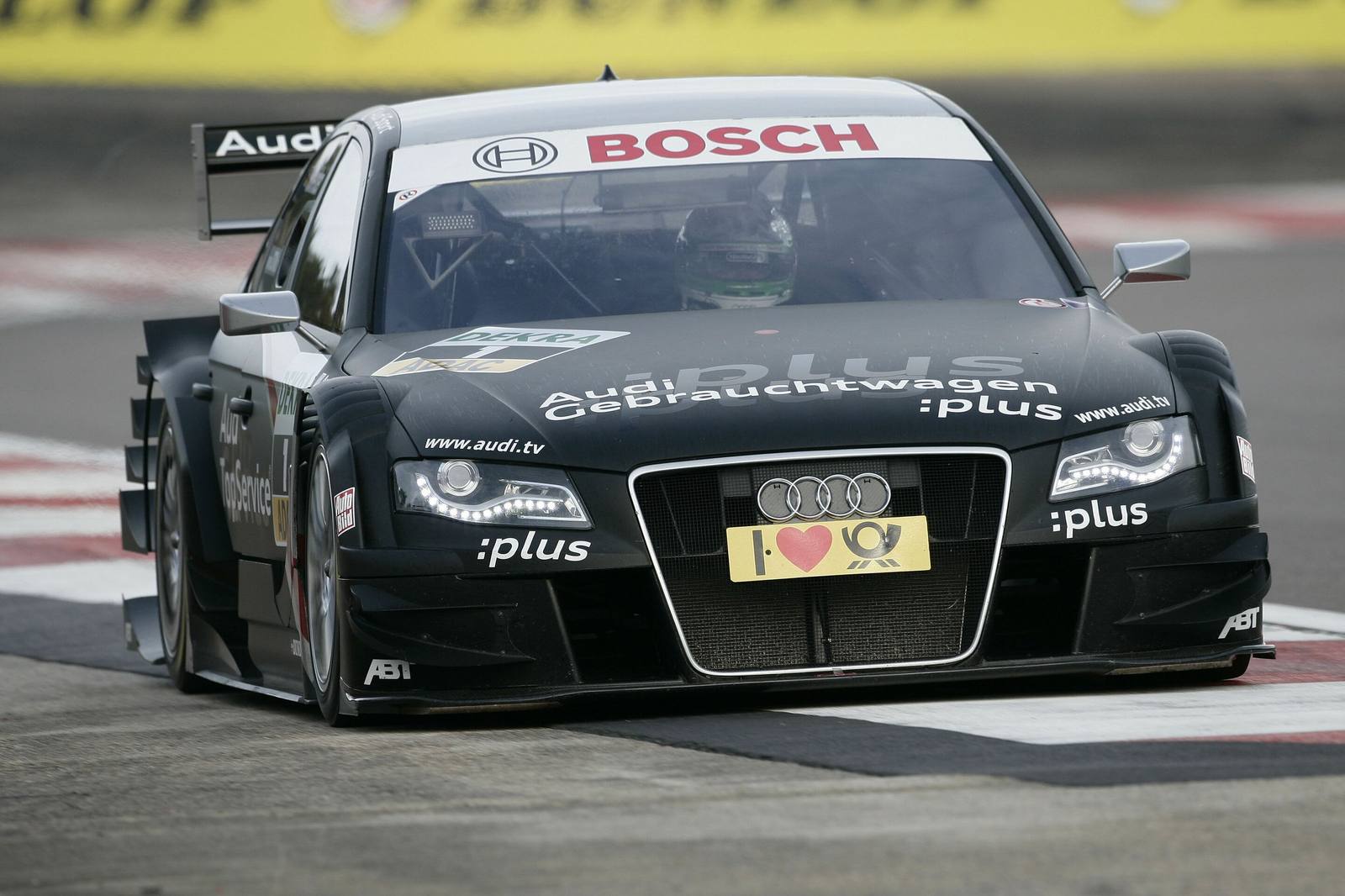 A4 DTM 4.0 V8
