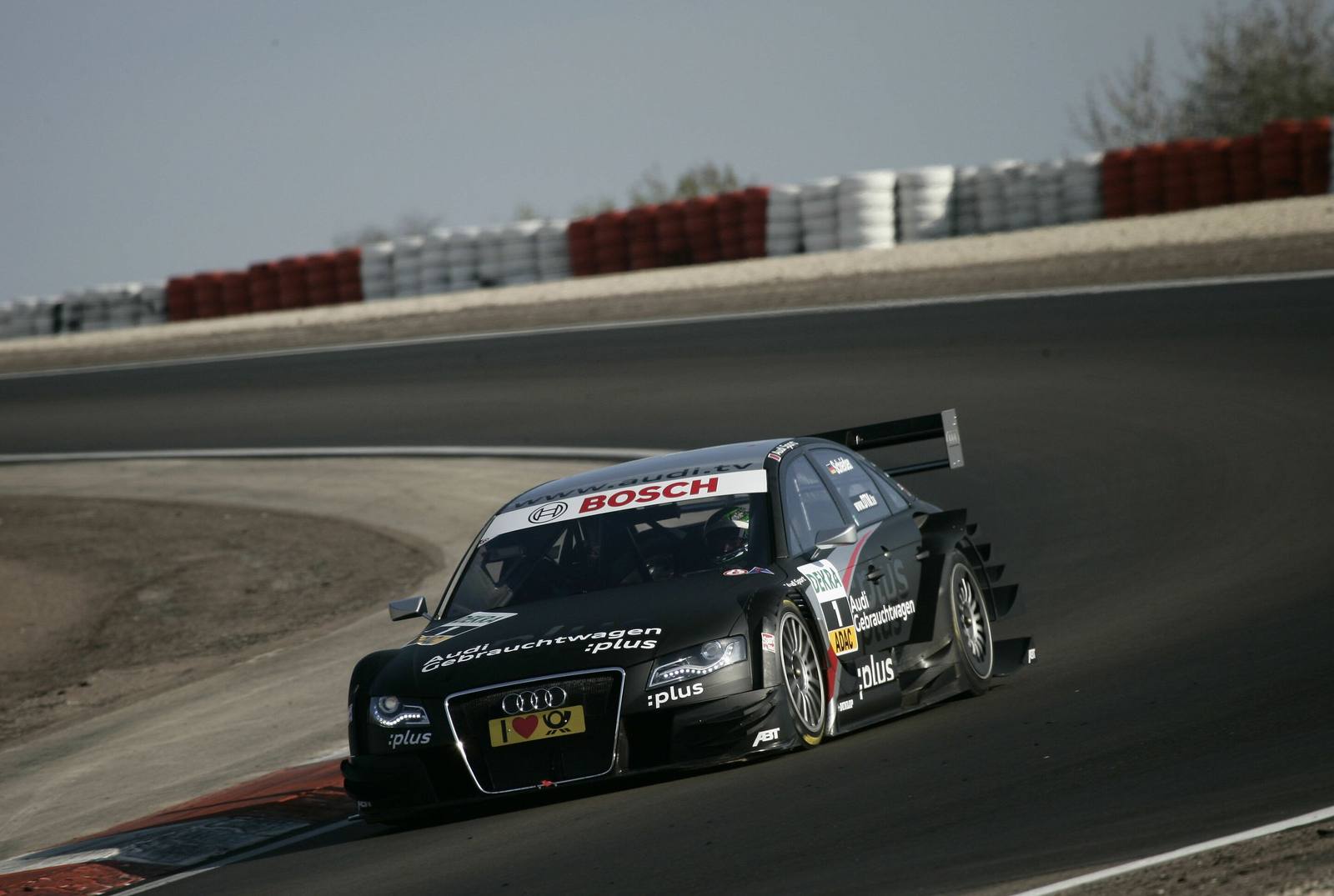 A4 DTM 4.0 V8