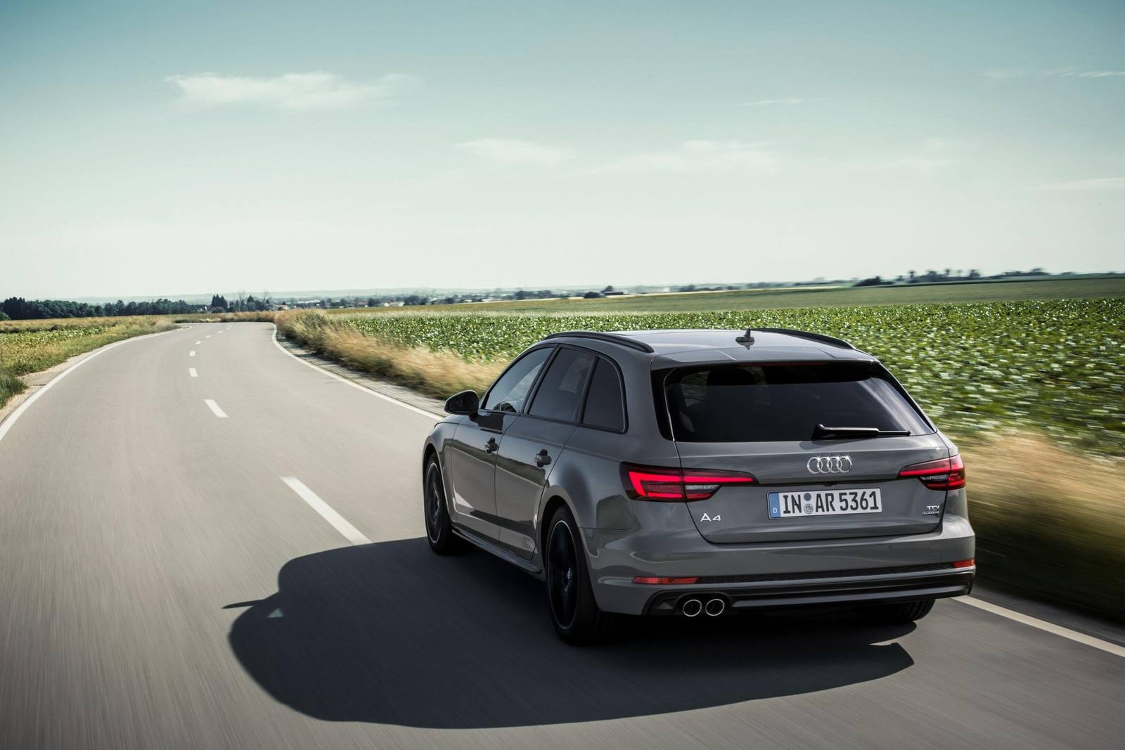 A4 Black Edition 40 TFSI Avant