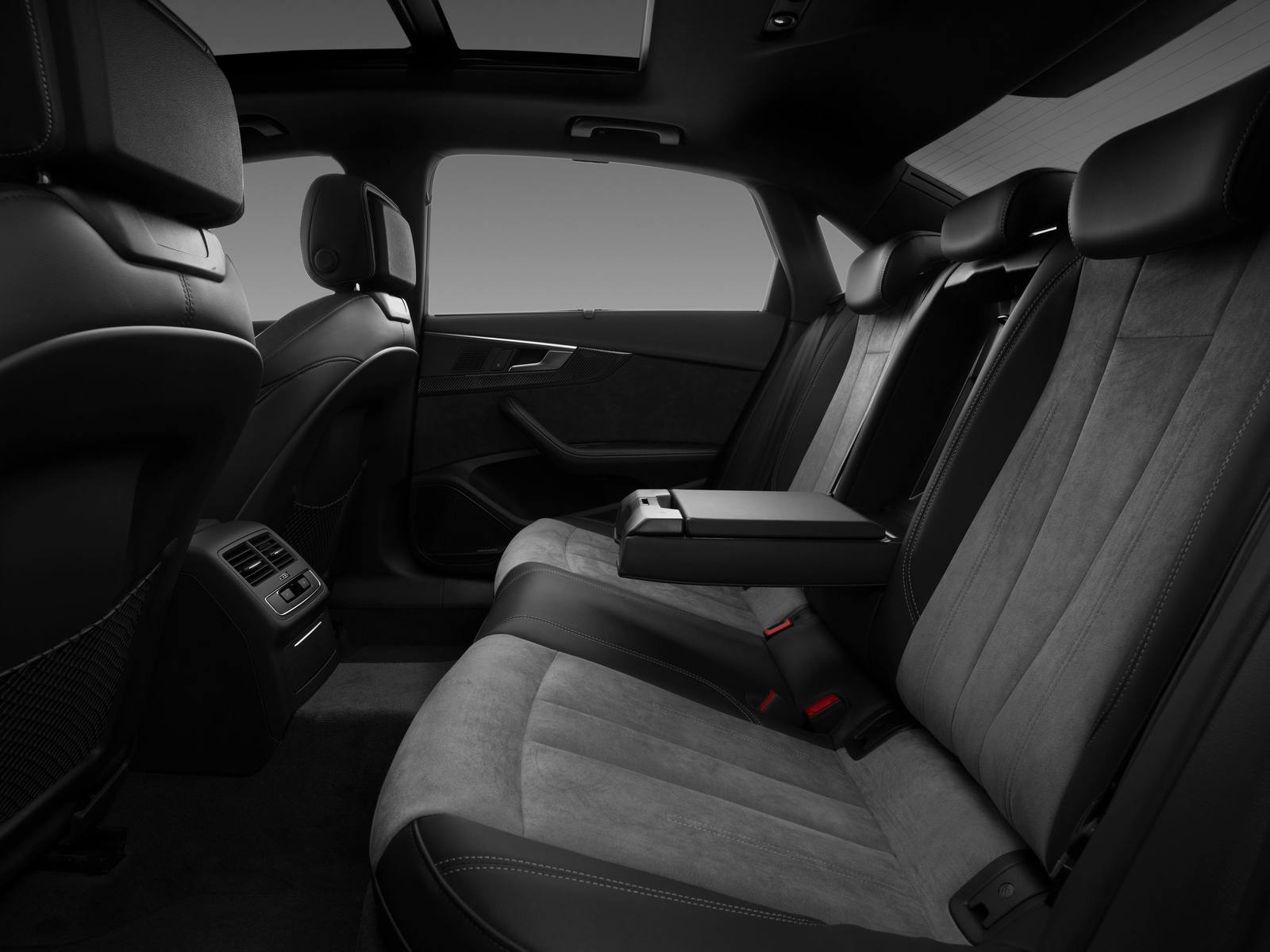 A4 L 2 Millionth Unit Enjoy Edition 40 TFSI