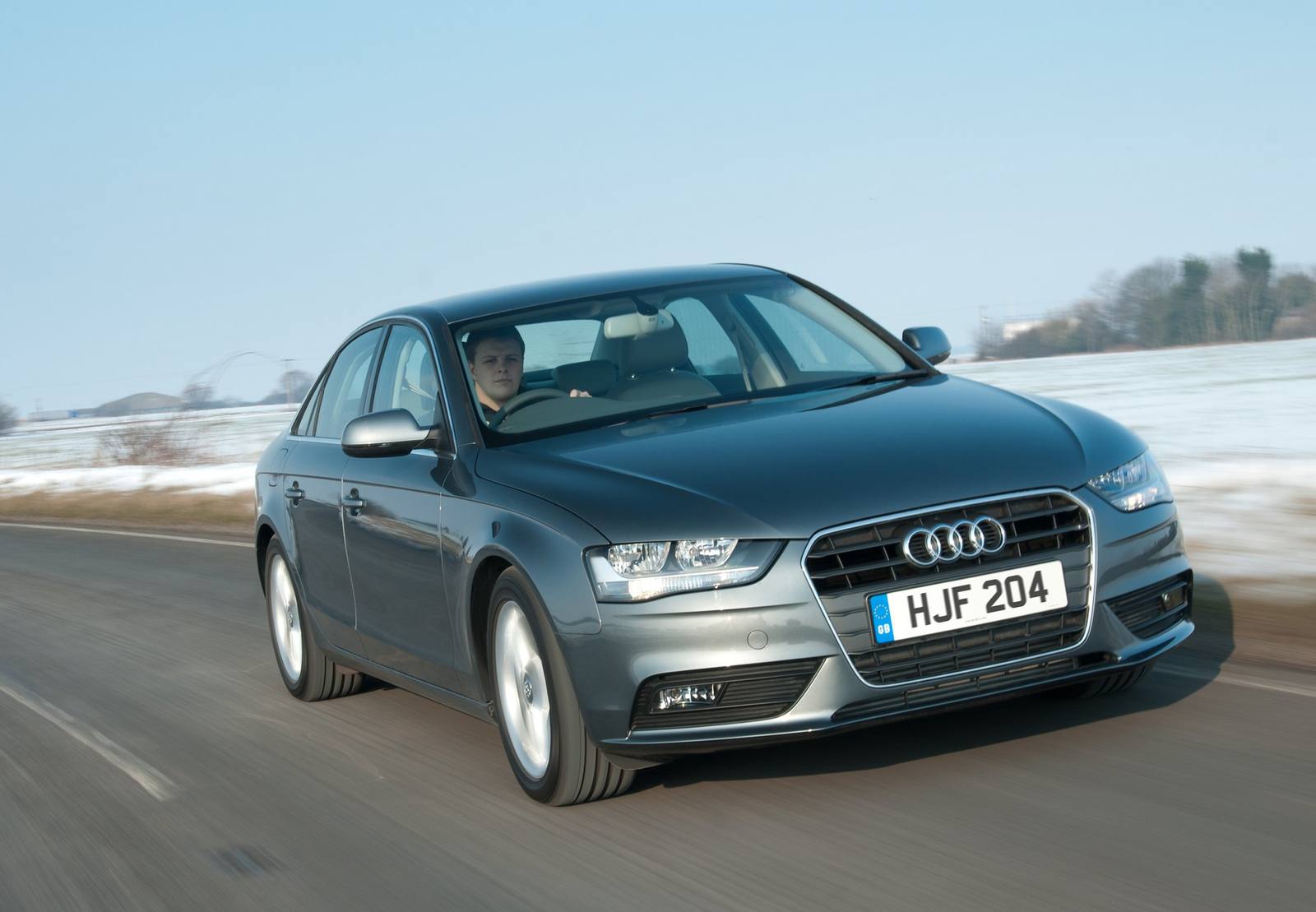 A4 2.0 TFSI S-line plus Sedan