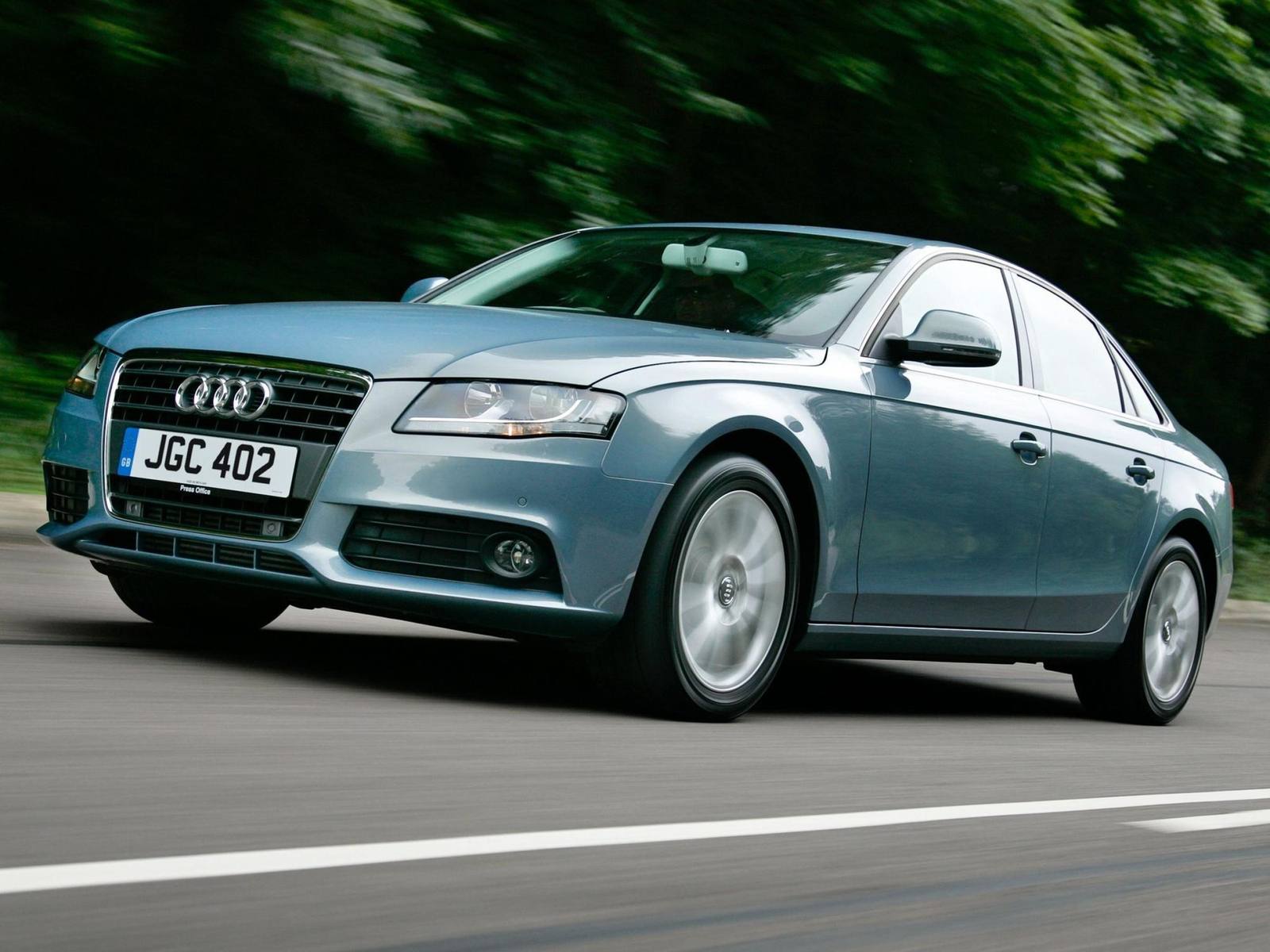 A4 L 3.2 FSI quattro 265 PS