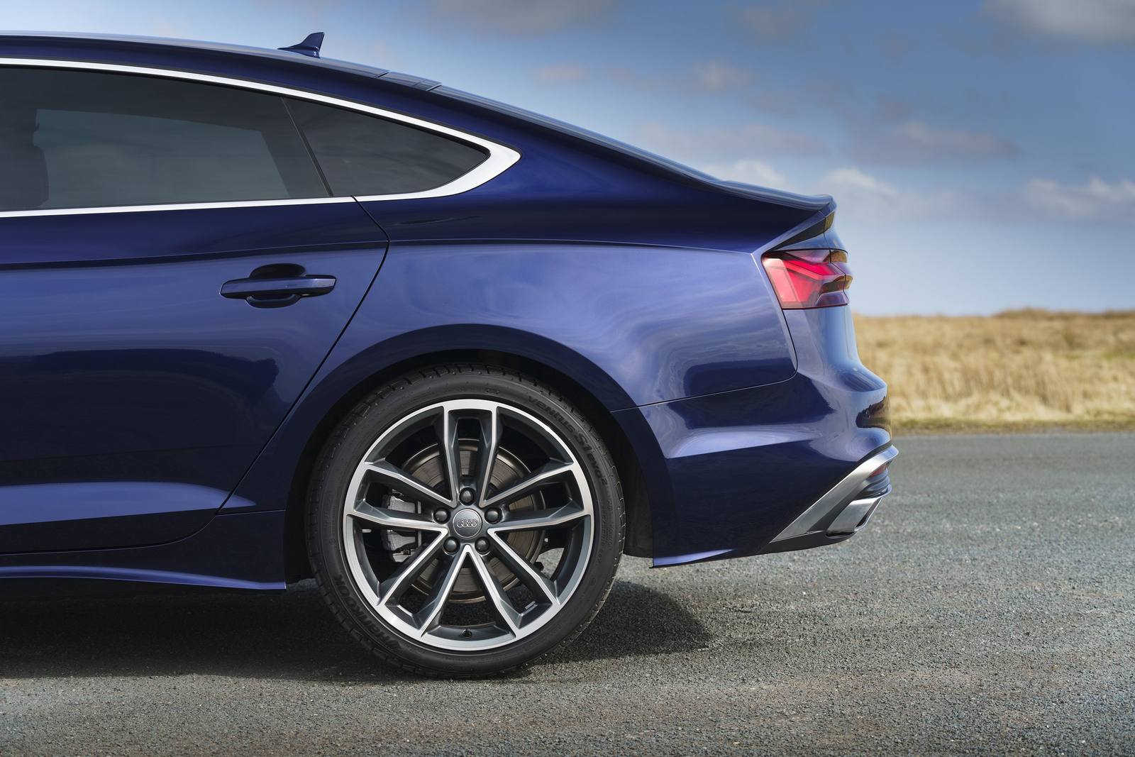 A5 Sportback 45 TFSI quattro S line competition plus
