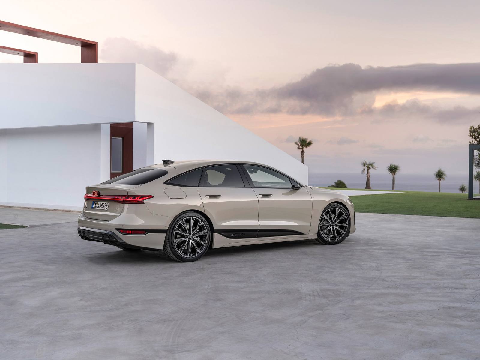 A6 Sportback e-tron quattro