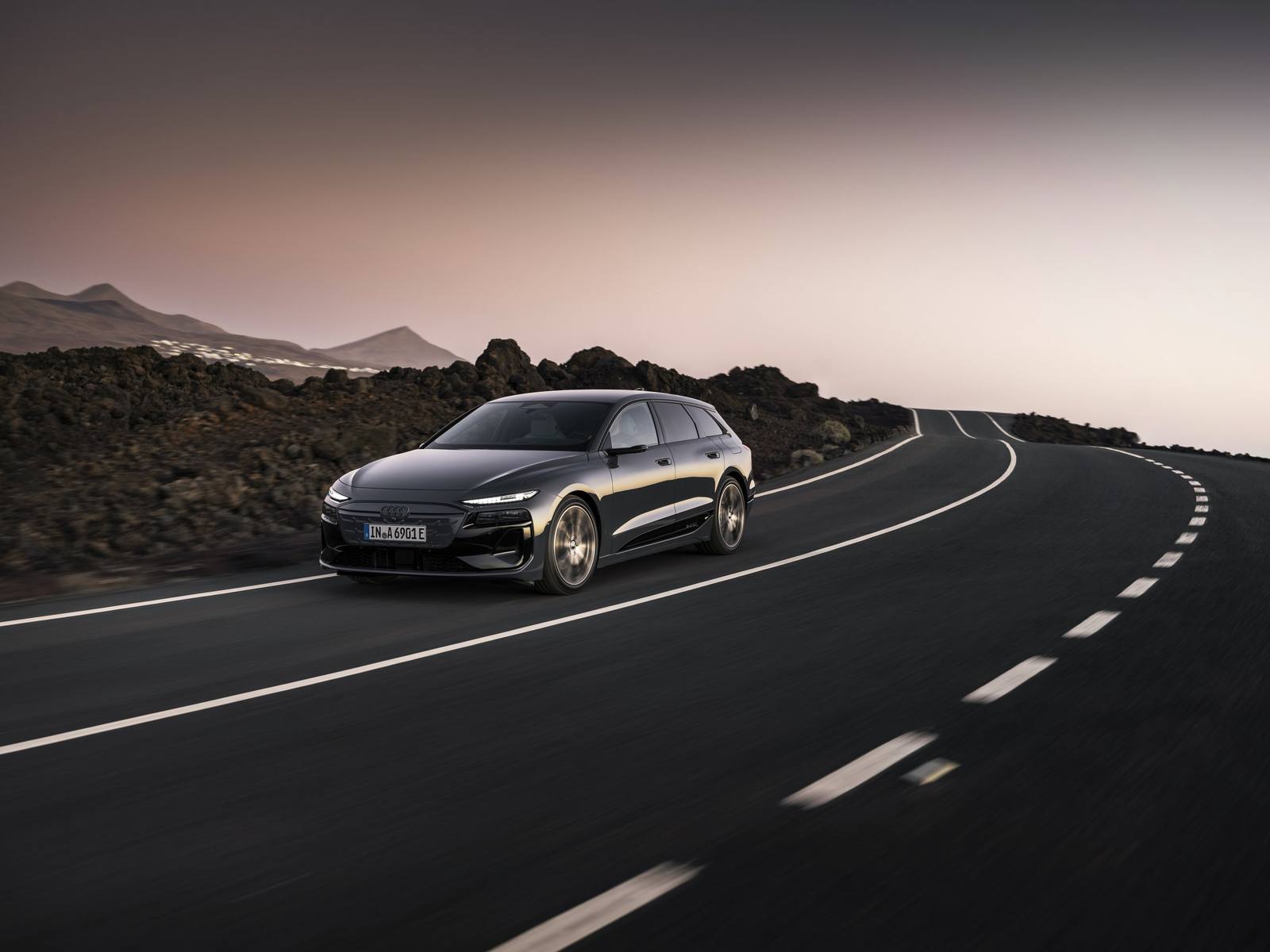 A6 Avant e-tron performance