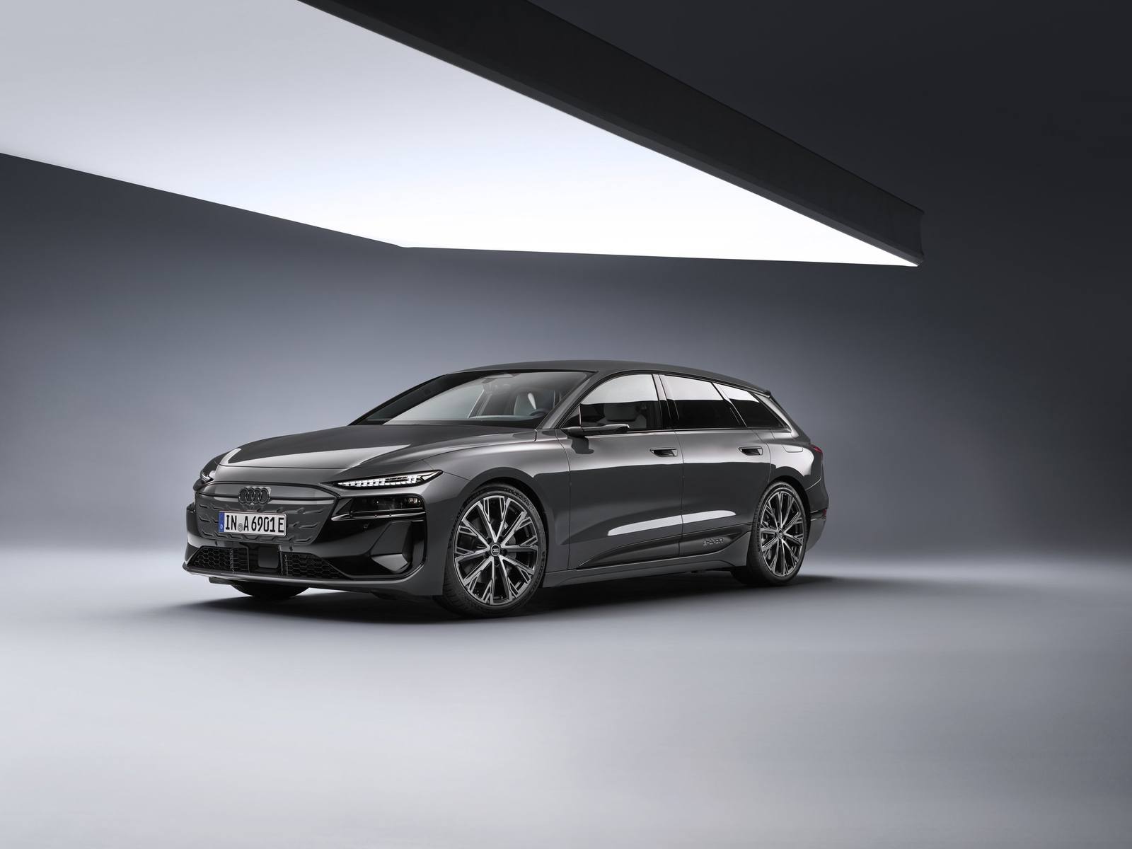 A6 Avant e-tron performance