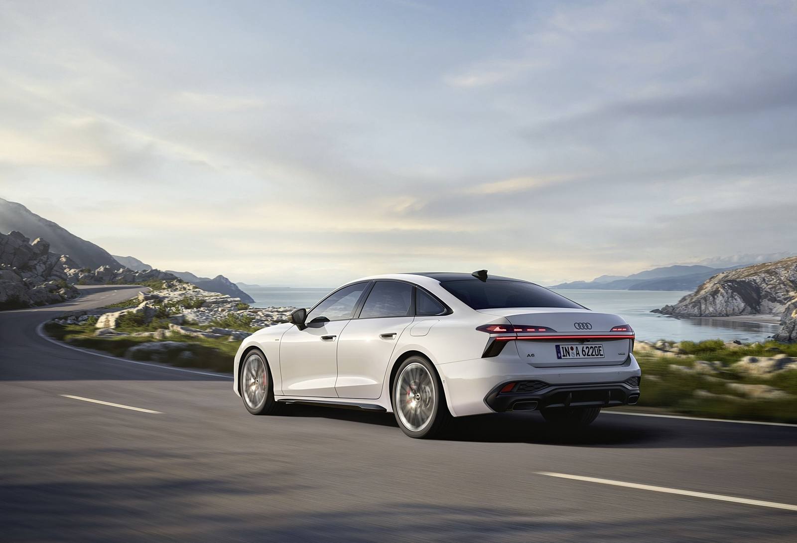 A6 Sedan e-hybrid quattro (270 kW)