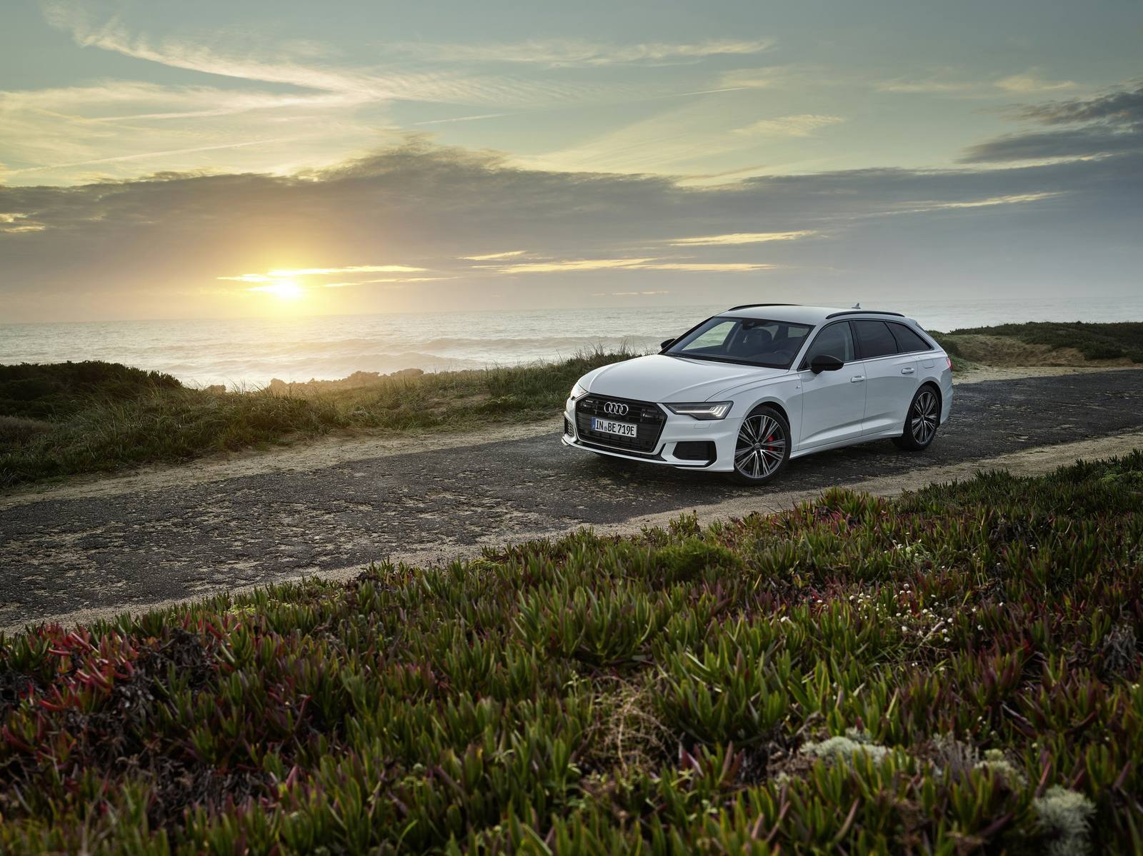 55 TFSI e quattro Avant