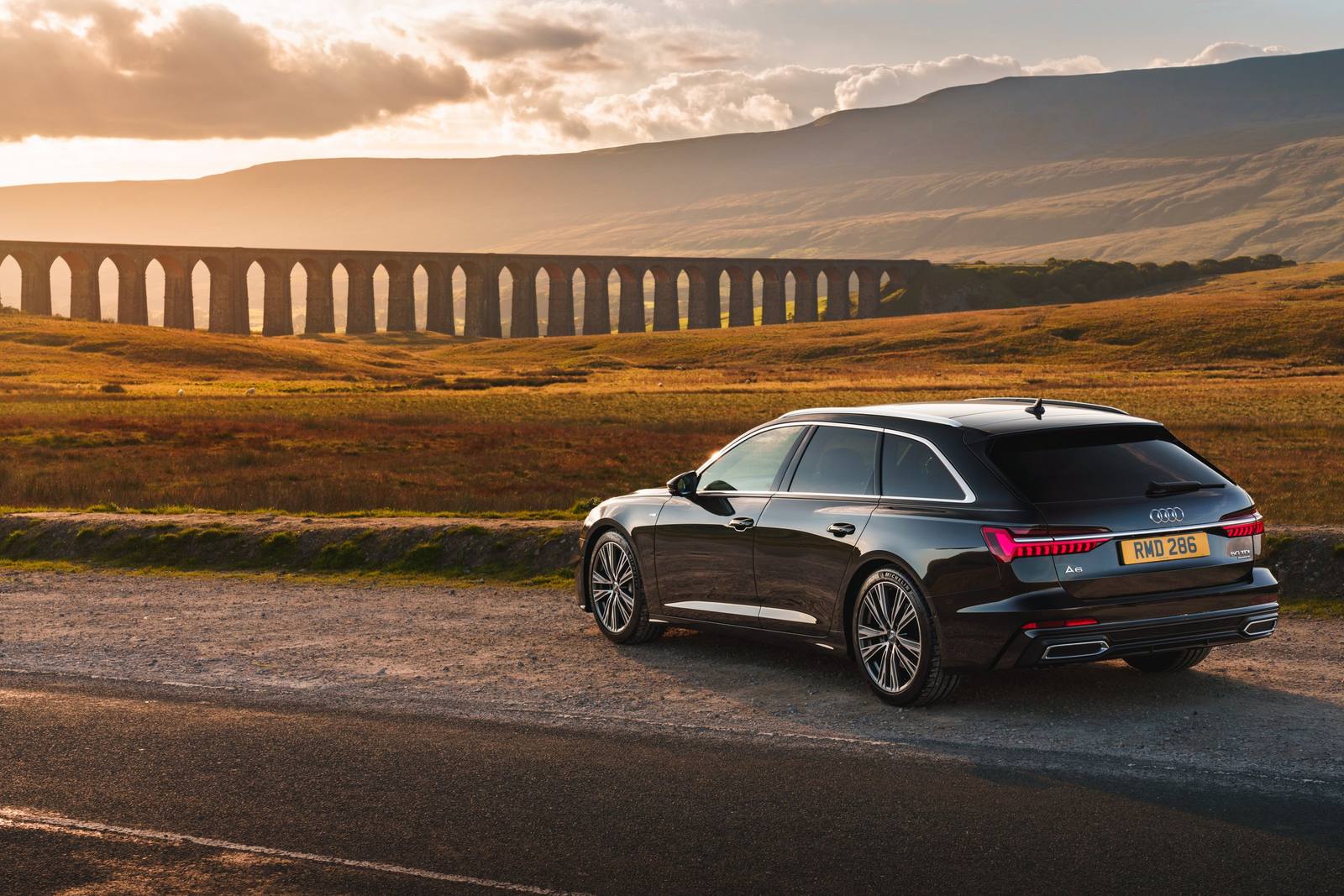 55 TFSI e quattro Avant