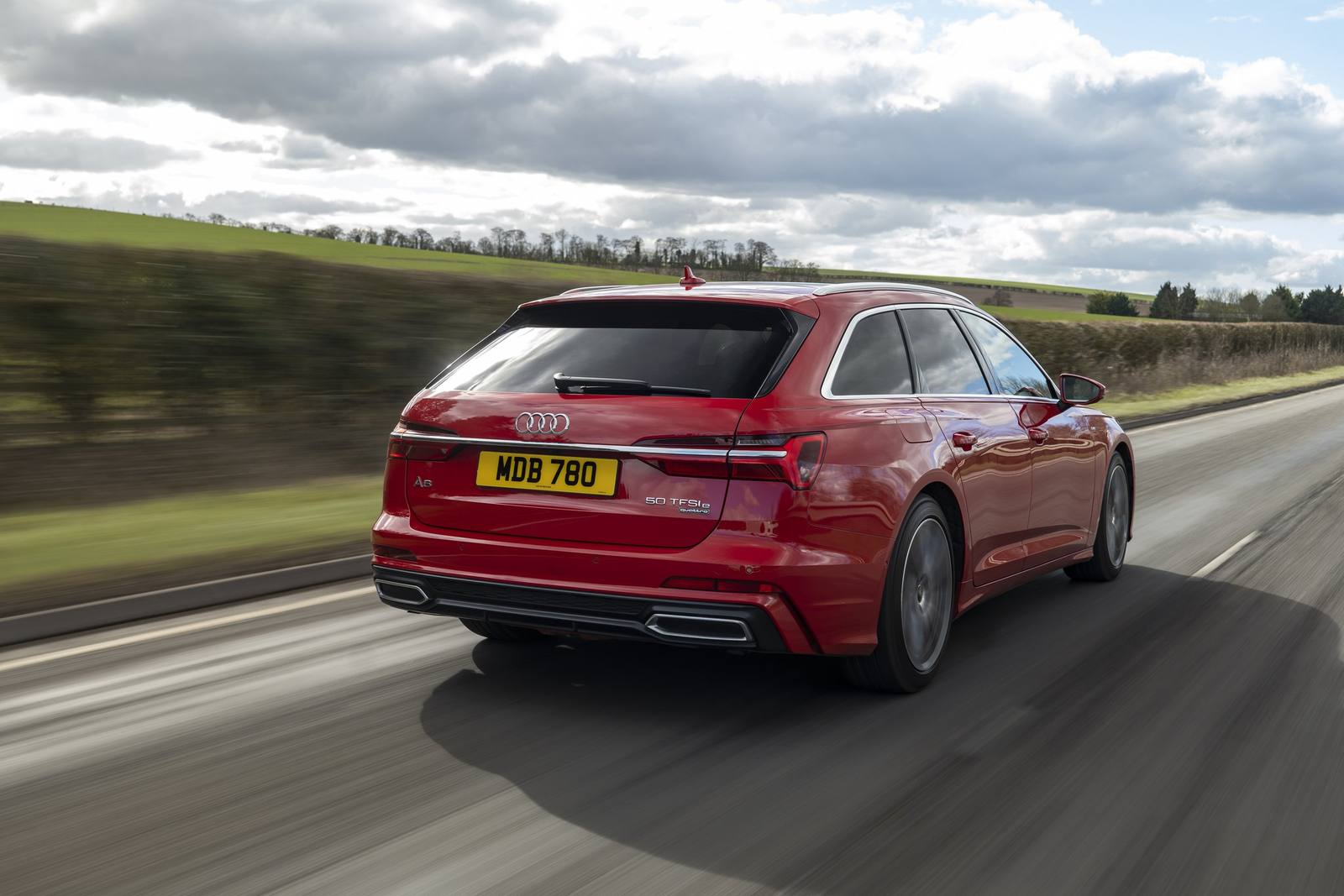 55 TFSI e quattro Avant