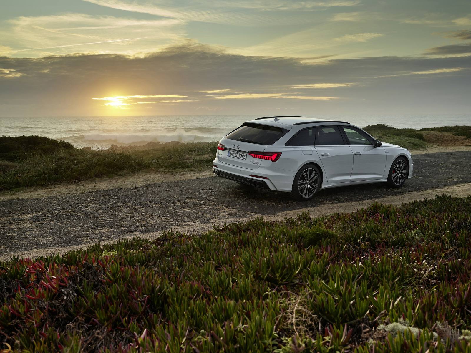 55 TFSI e quattro Avant