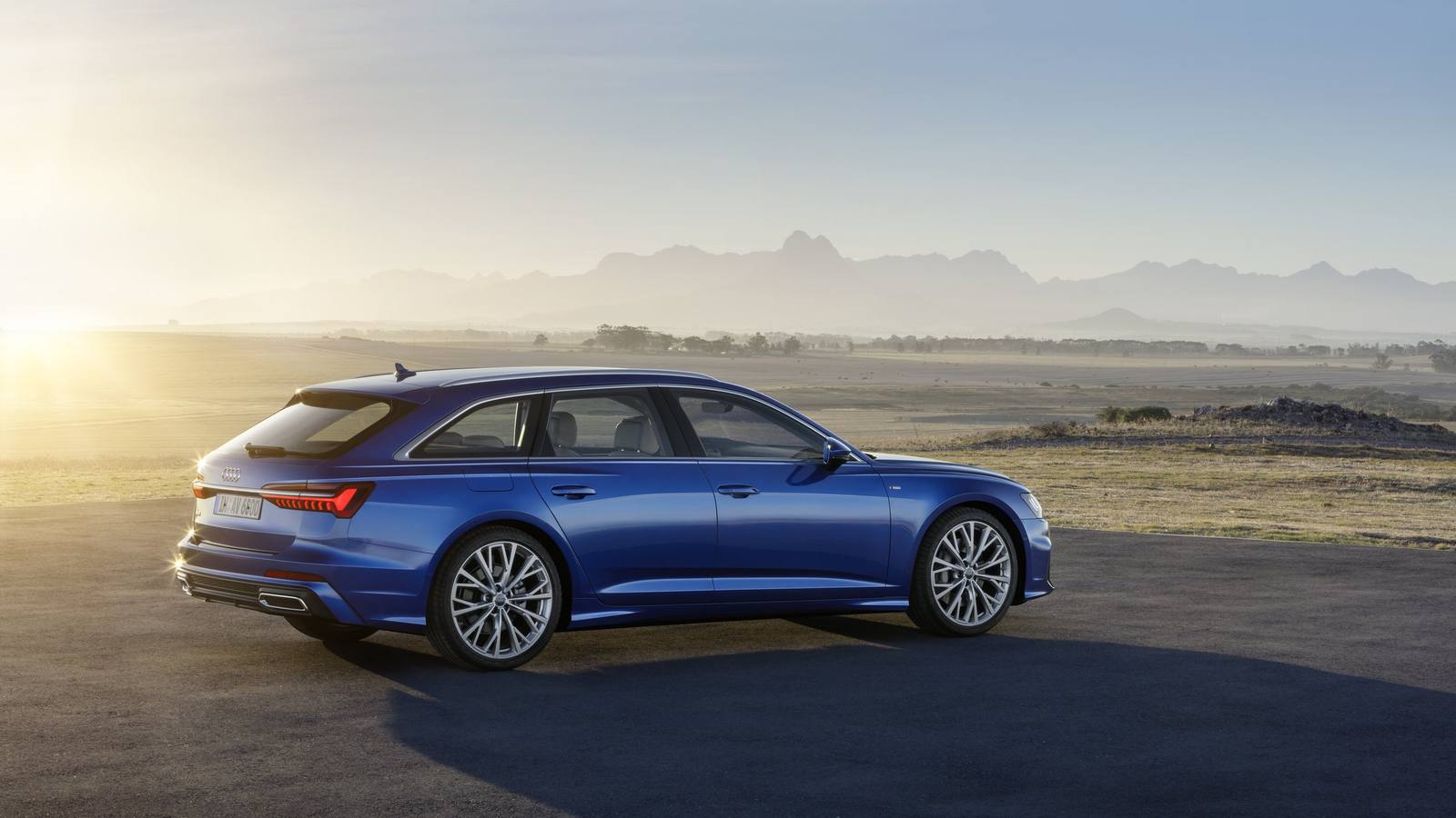 55 TFSI e quattro Avant