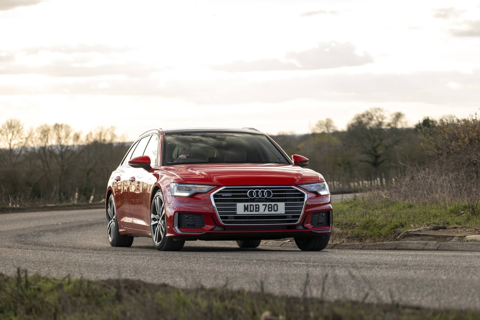 55 TFSI e quattro Avant