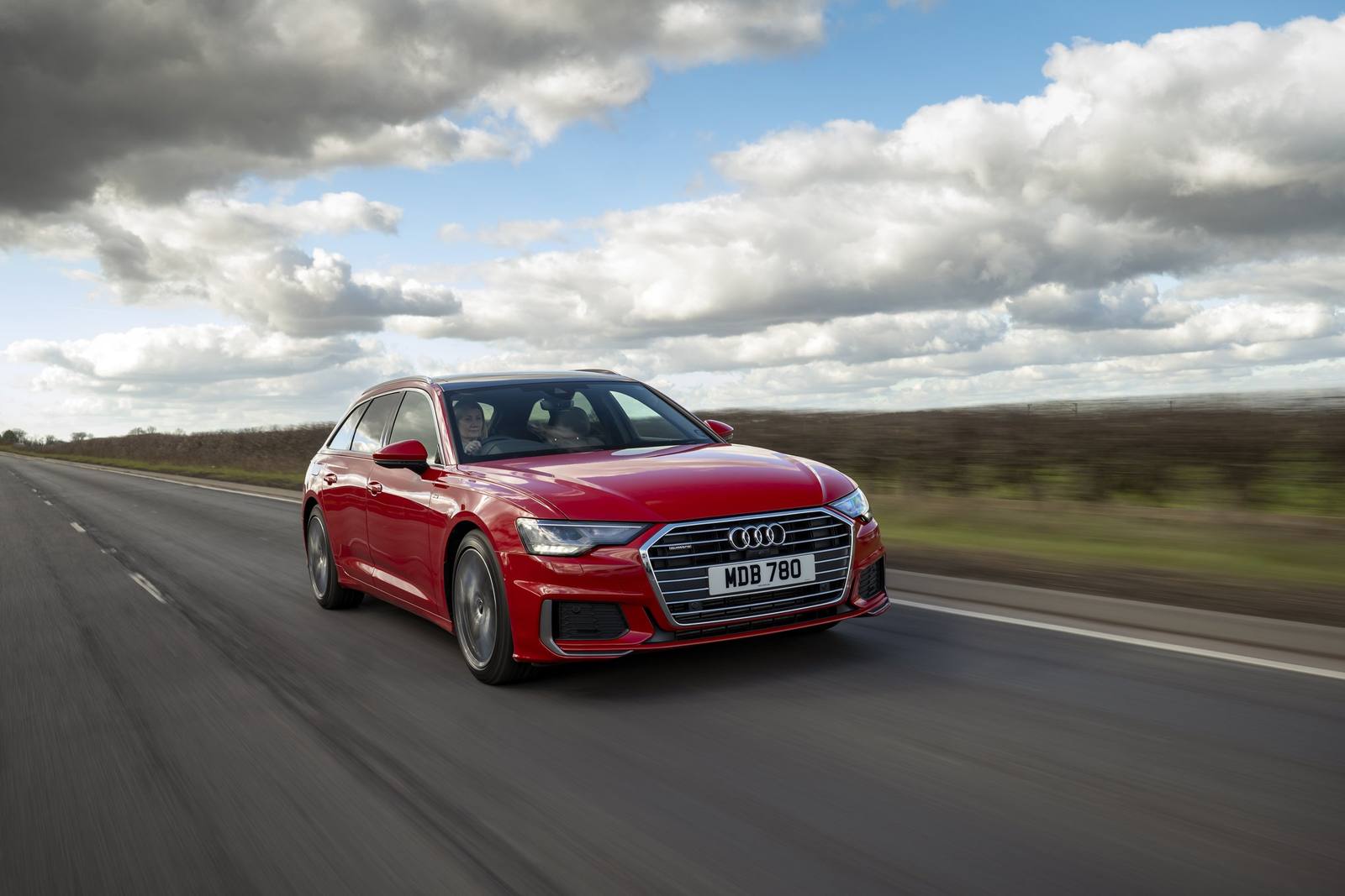 55 TFSI e quattro Avant