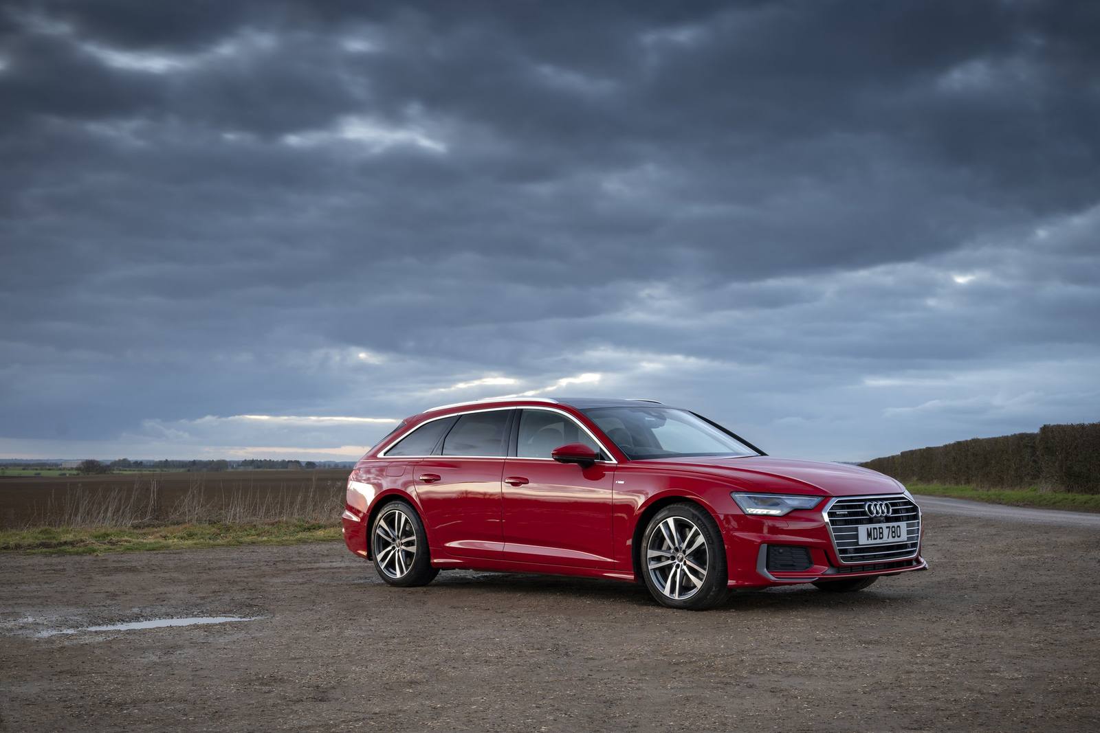 55 TFSI e quattro Avant