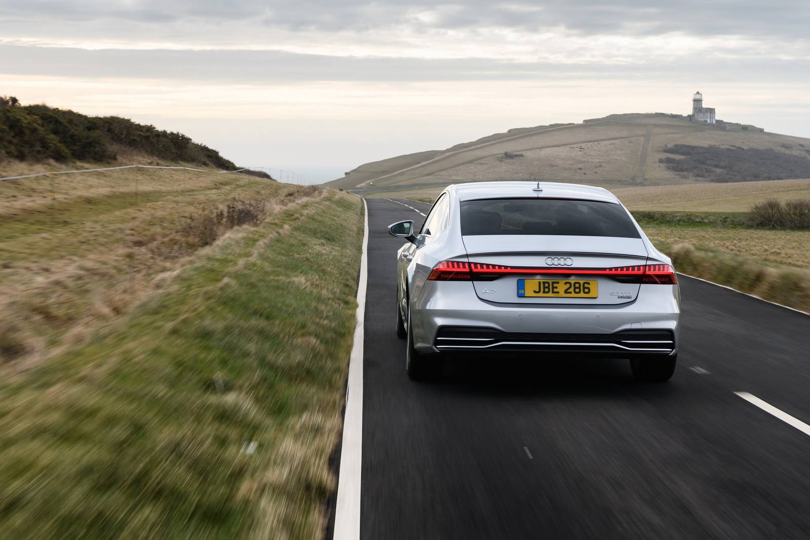 A7 Sportback 55 TFSI quattro S line 1st edition (Japan)