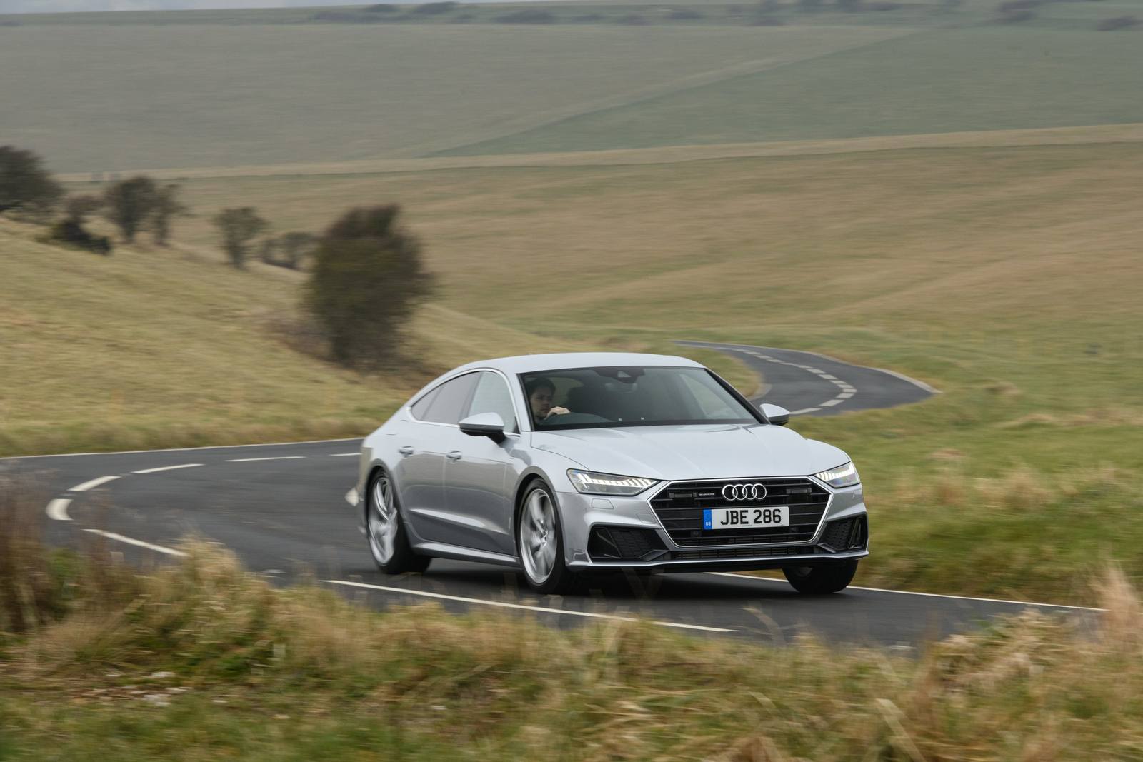 A7 Sportback 55 TFSI quattro S line 1st edition (Japan)