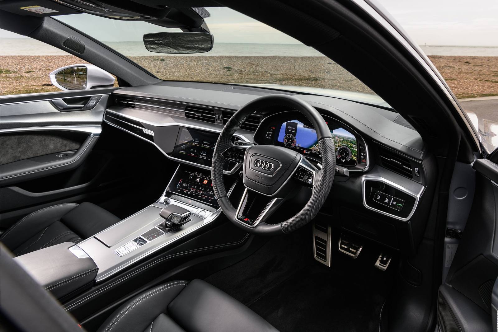 A7 Sportback 55 TFSI quattro 1st edition (Japan)