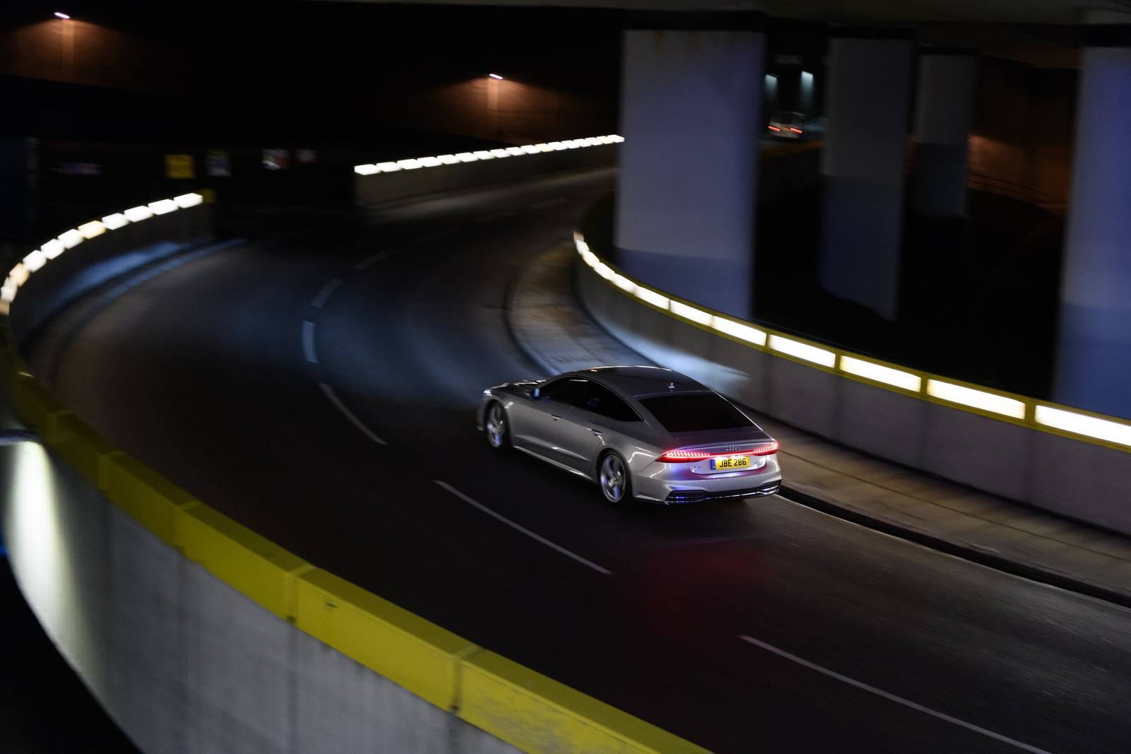 A7 Sportback 55 TFSI quattro S line 1st edition (Japan)