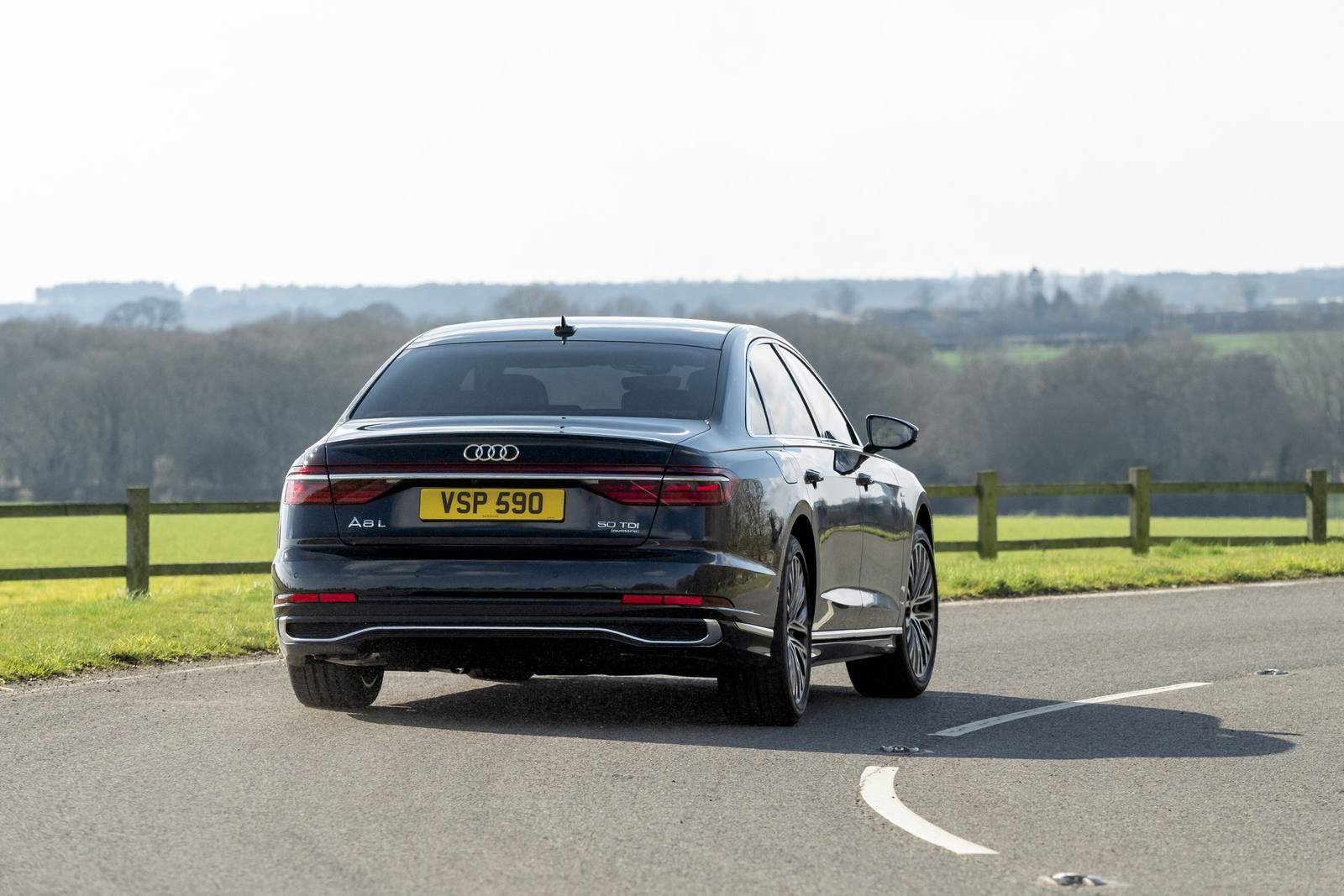 A8 55 TFSI quattro Grand Touring limited