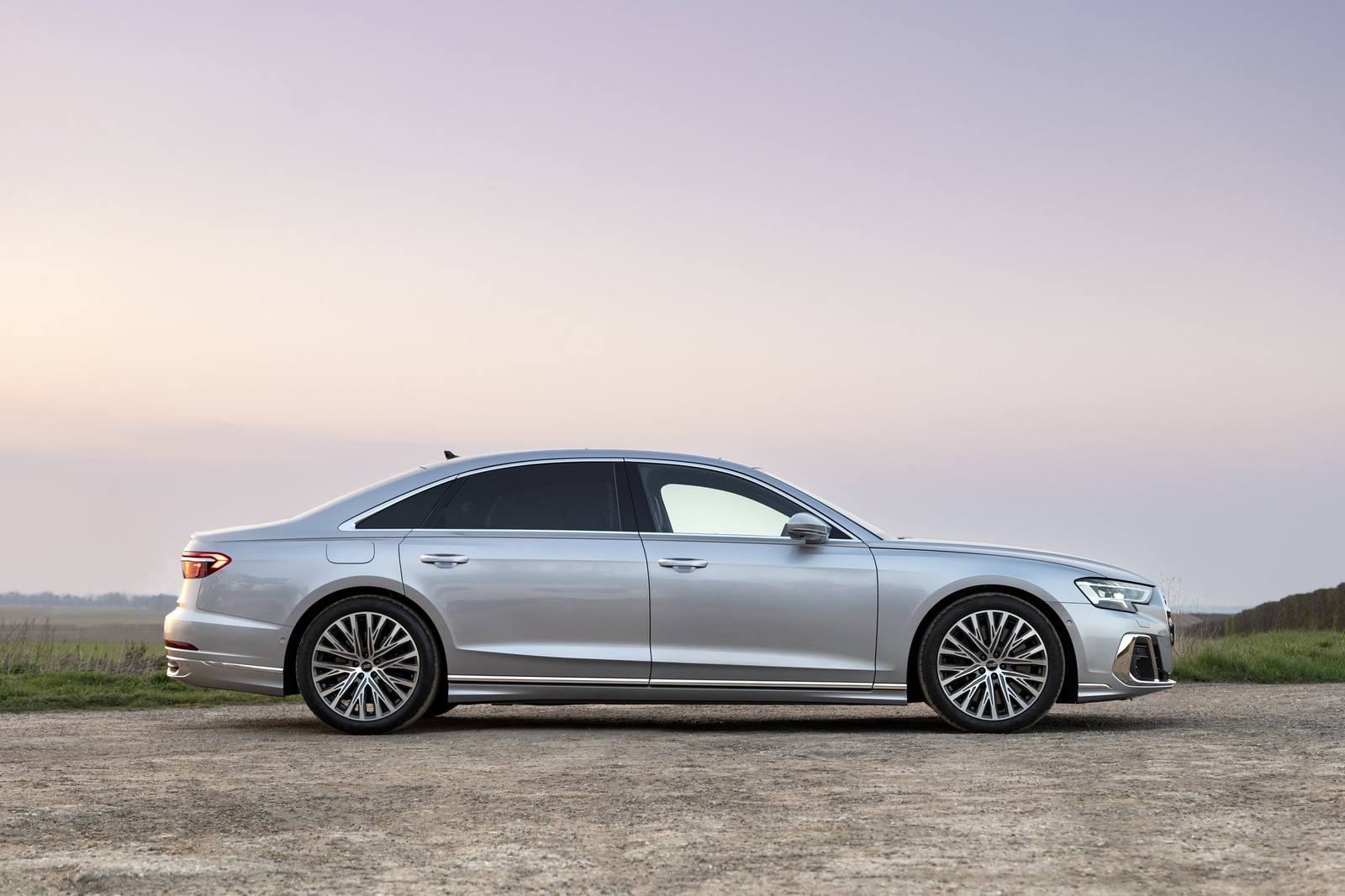 A8 55 TFSI quattro Grand Touring limited