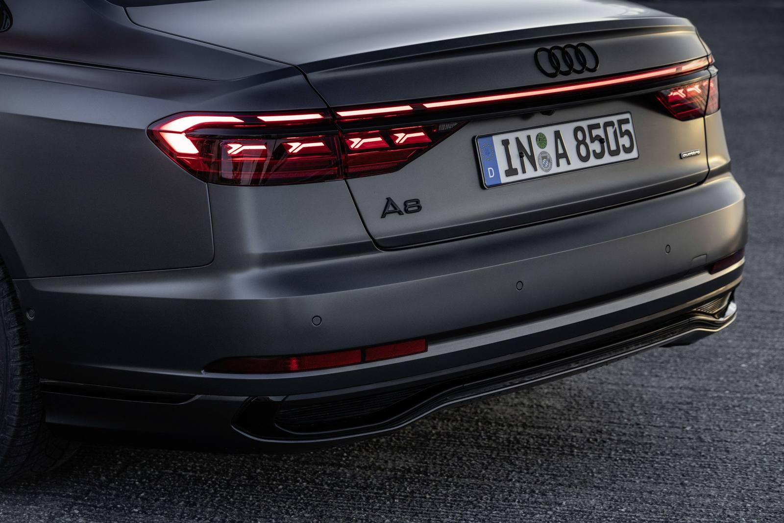 A8 55 TFSI quattro Grand Touring limited