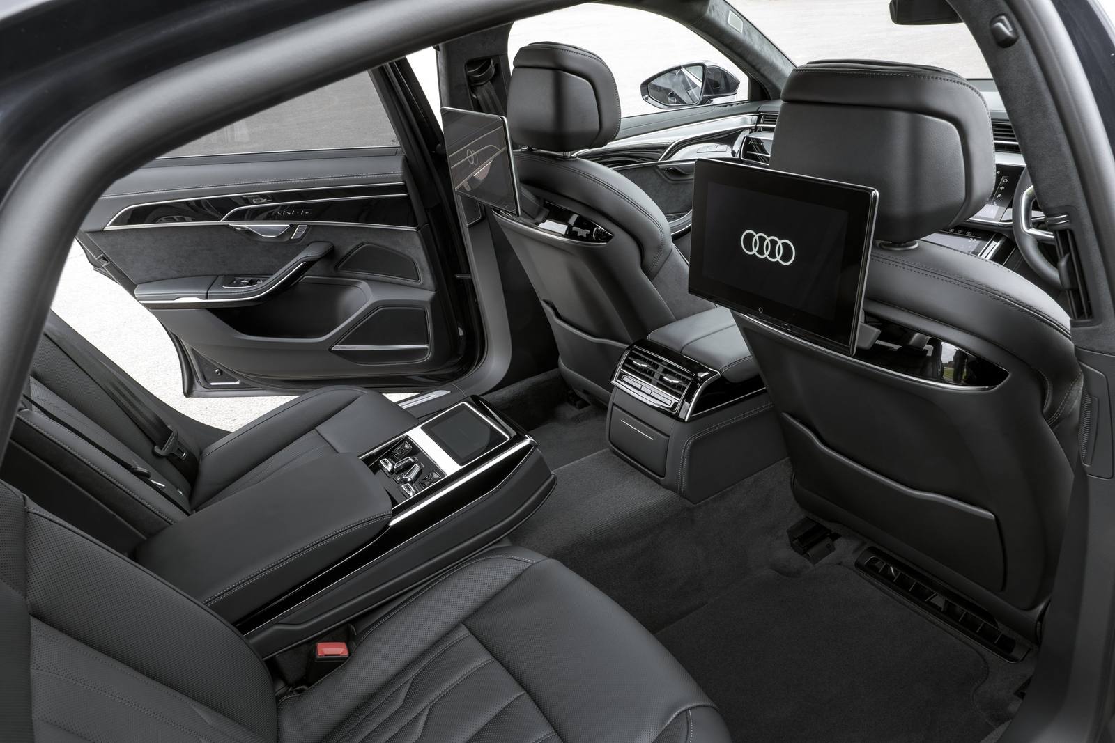 A8 55 TFSI quattro Grand Touring limited