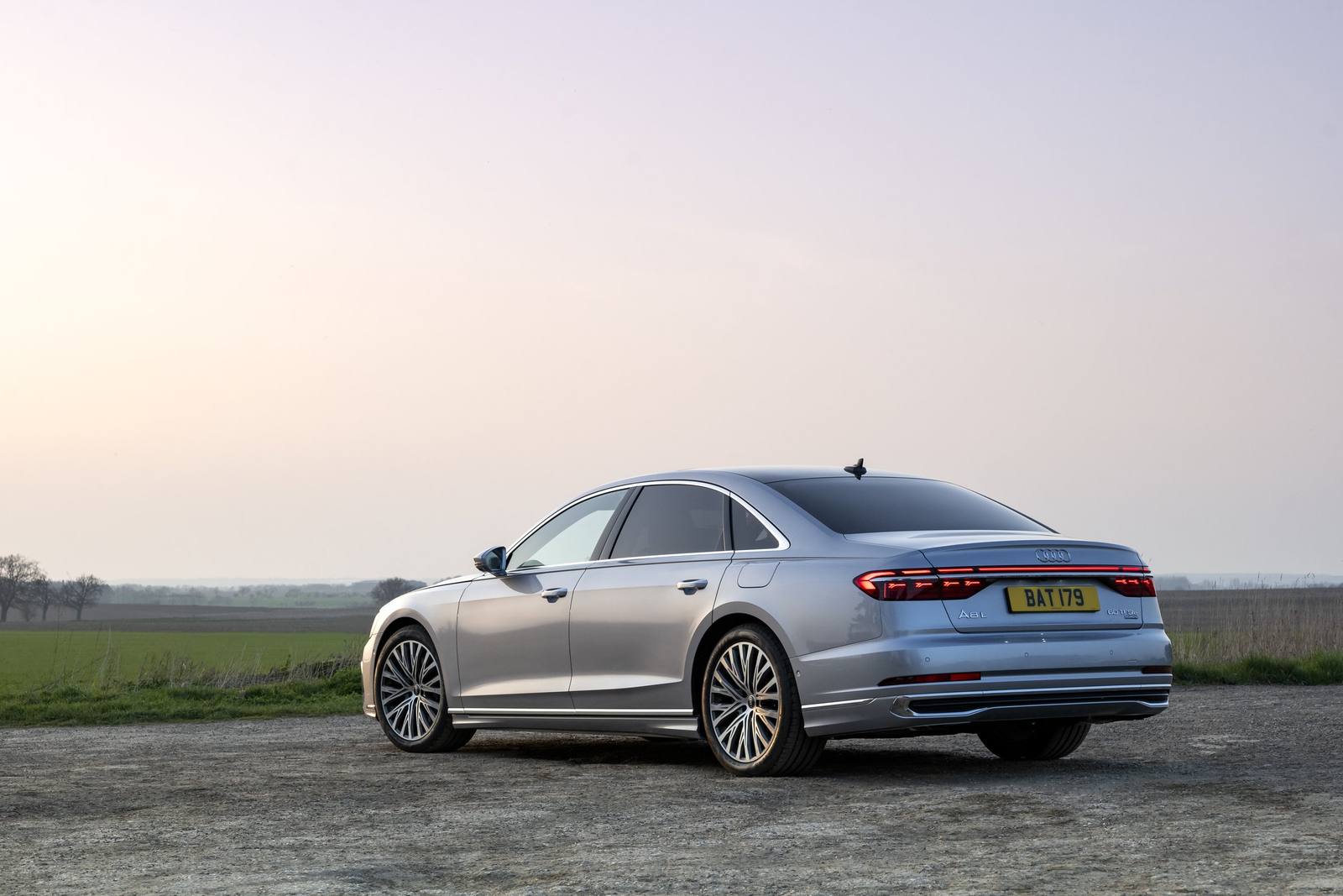 A8 55 TFSI quattro Grand Touring limited