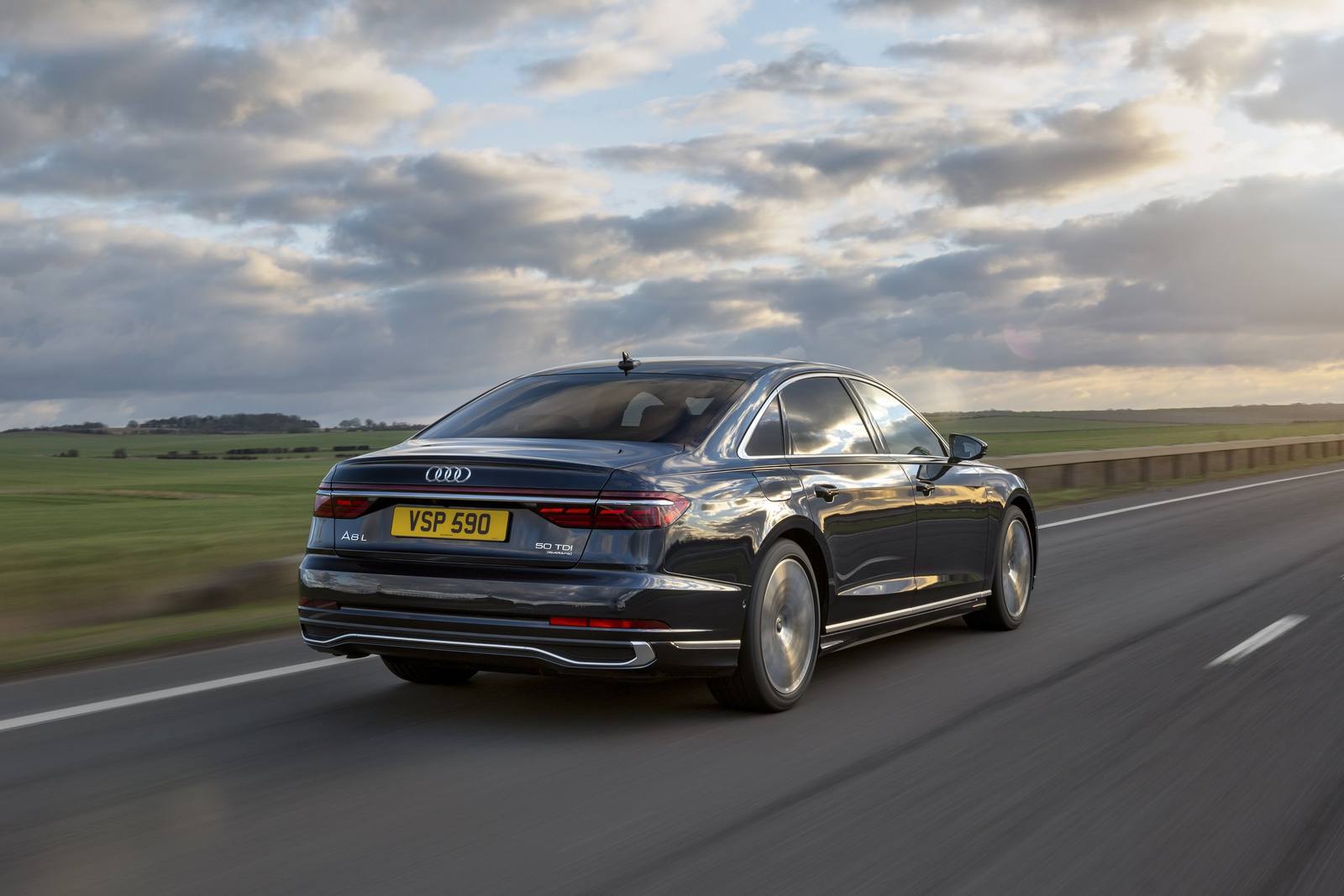 A8 55 TFSI quattro Grand Touring limited