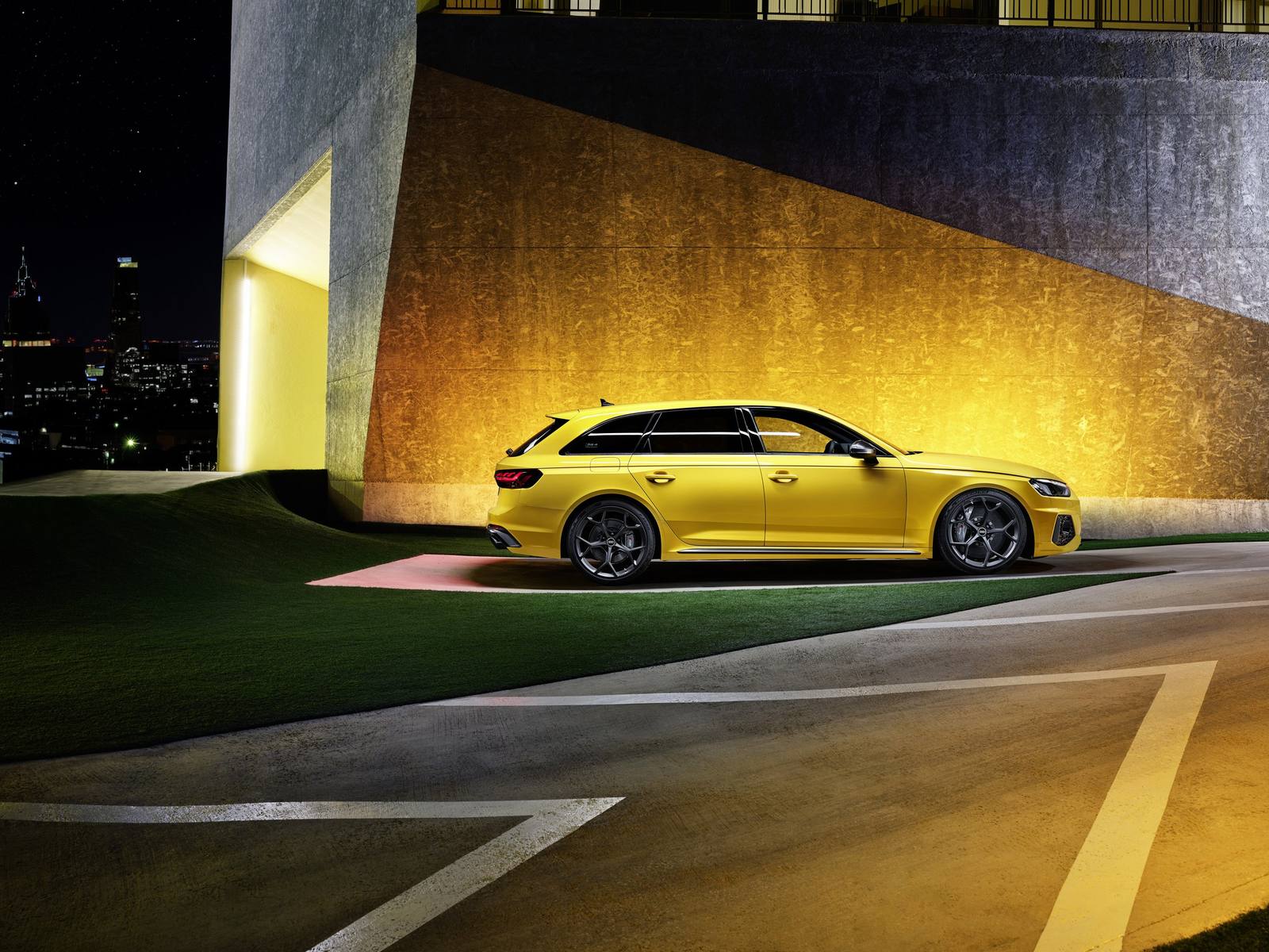 RS4 Avant edition 25 years