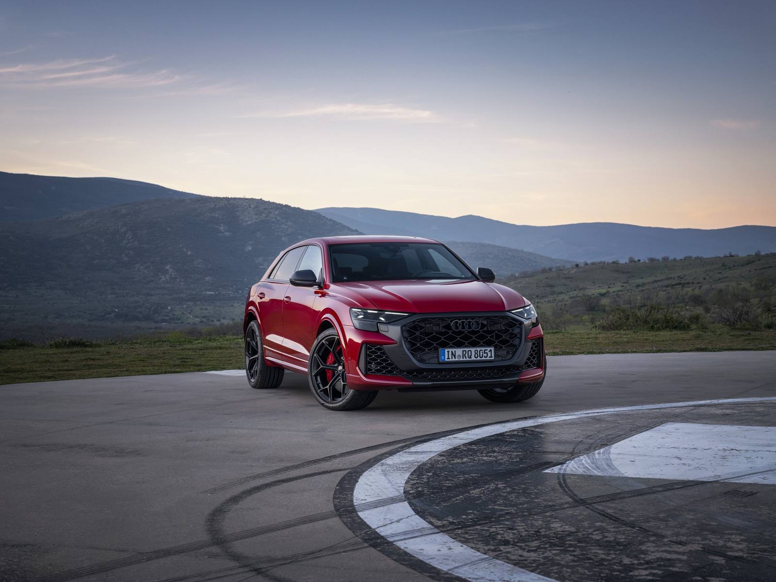 RS Q8 performance