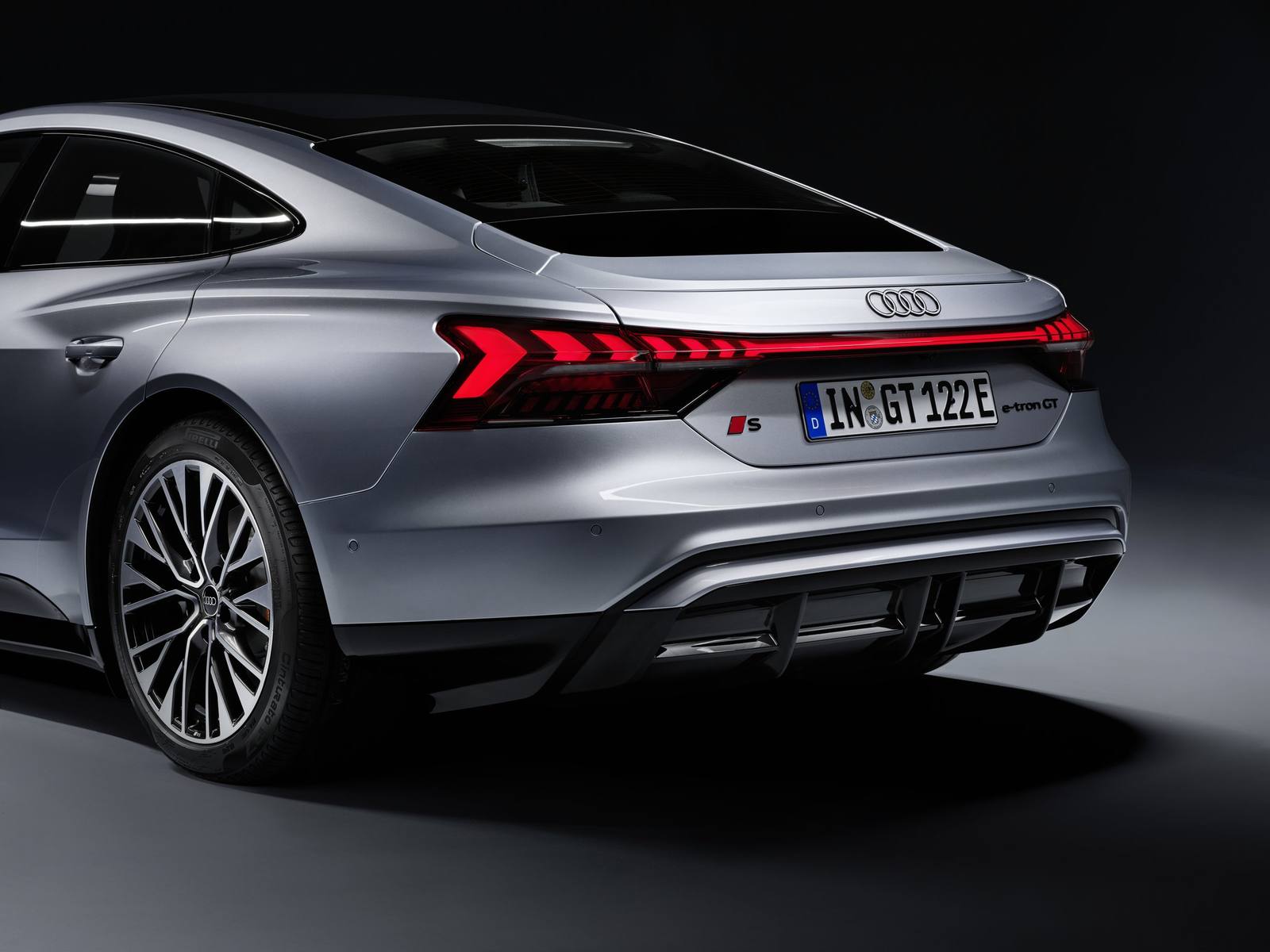 S e-tron GT