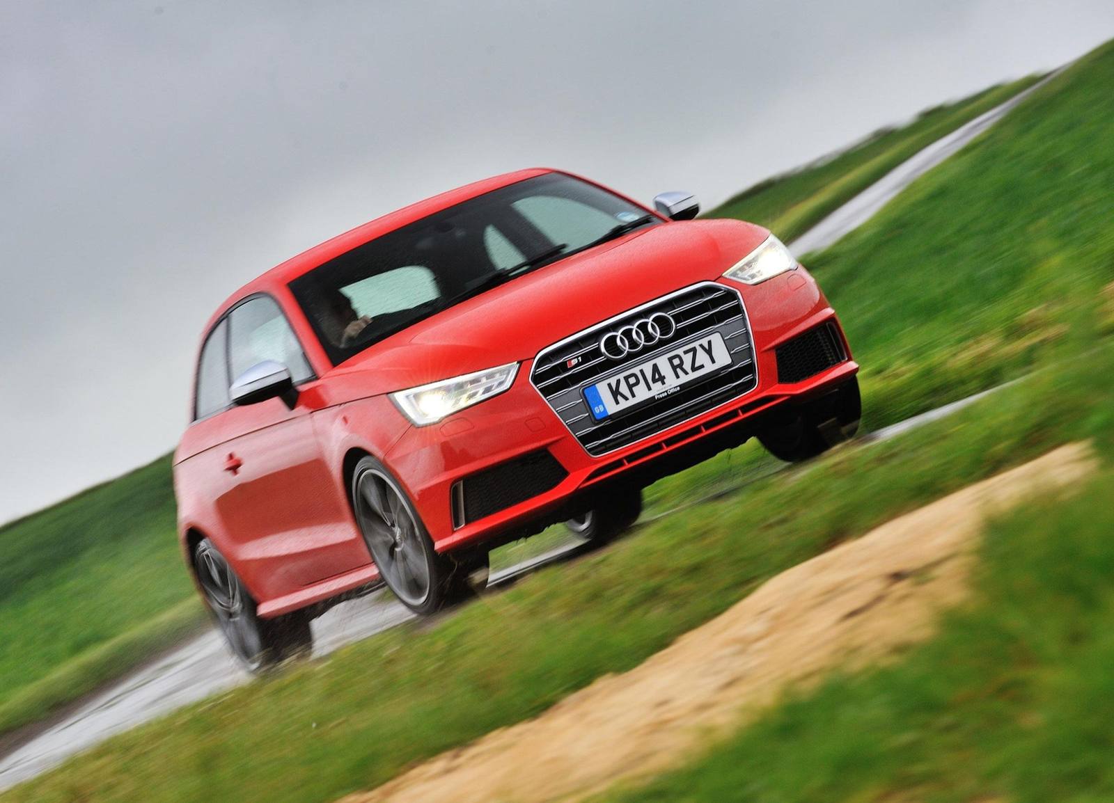 S1 2.0 TFSI quattro