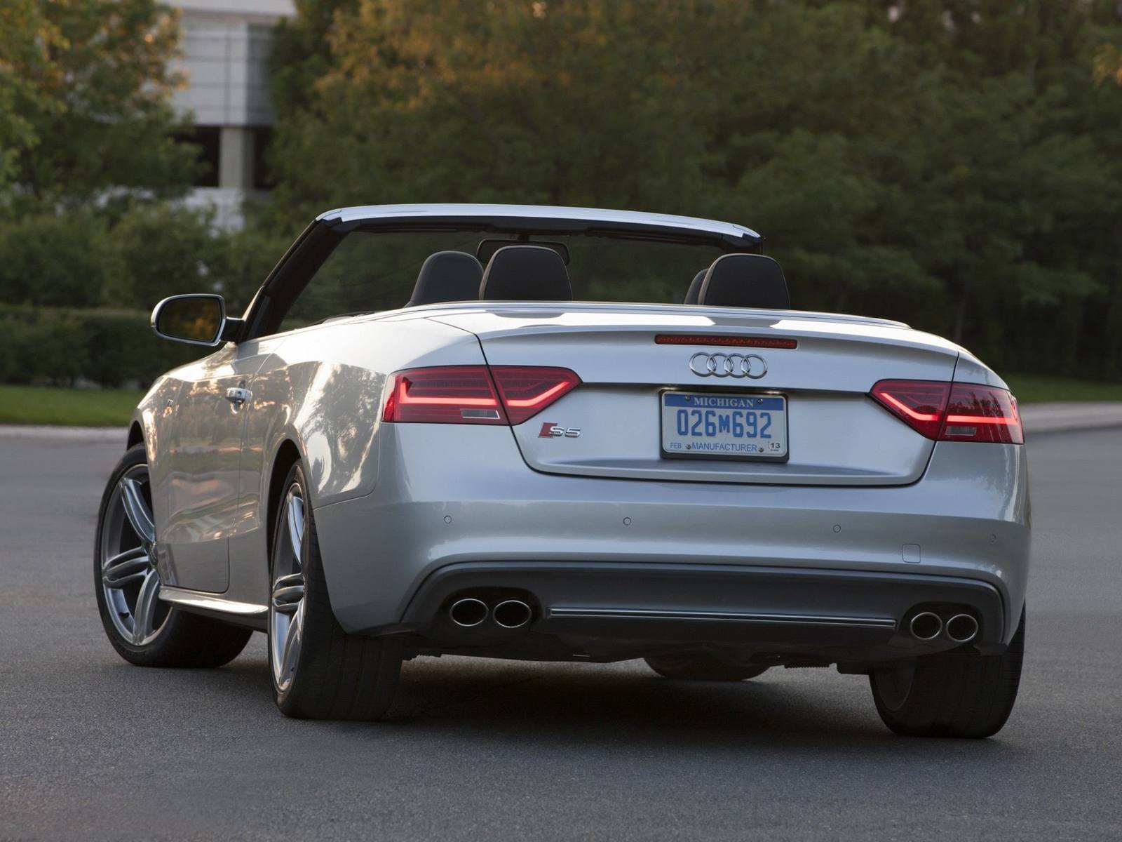 S5 Cabriolet Audi x SAMURAI BLUE 11 Limited Edition