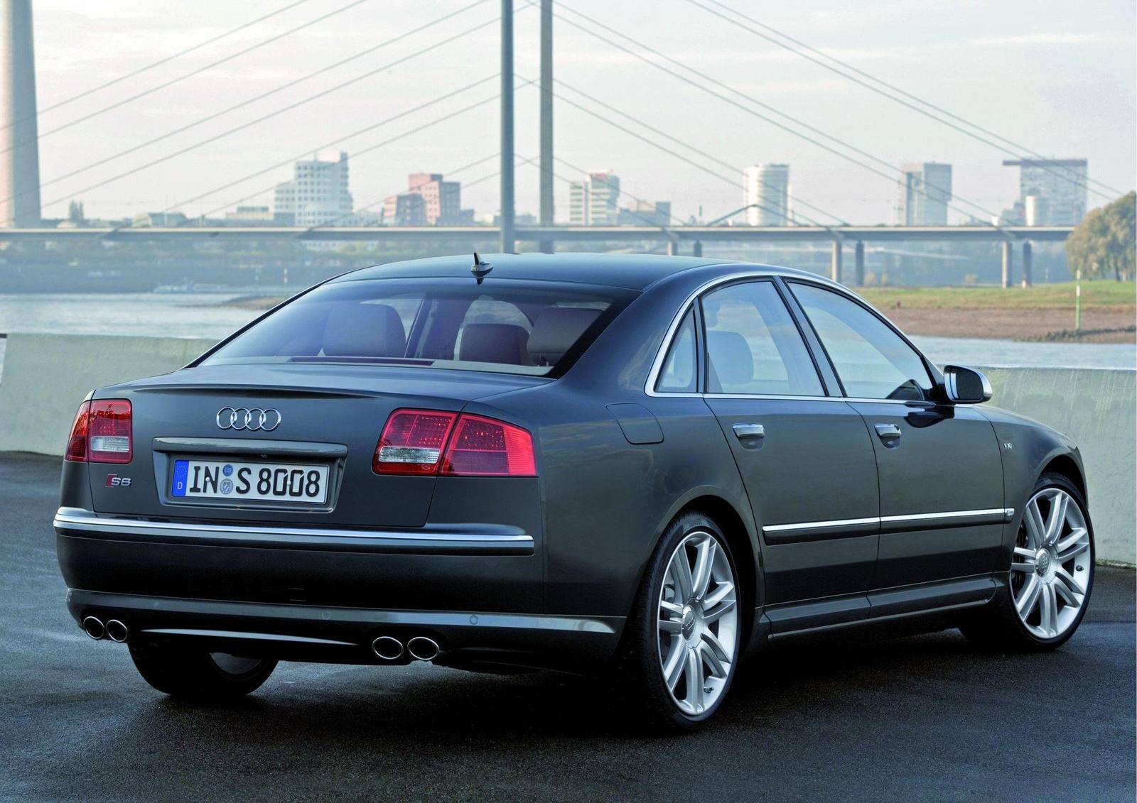 S8