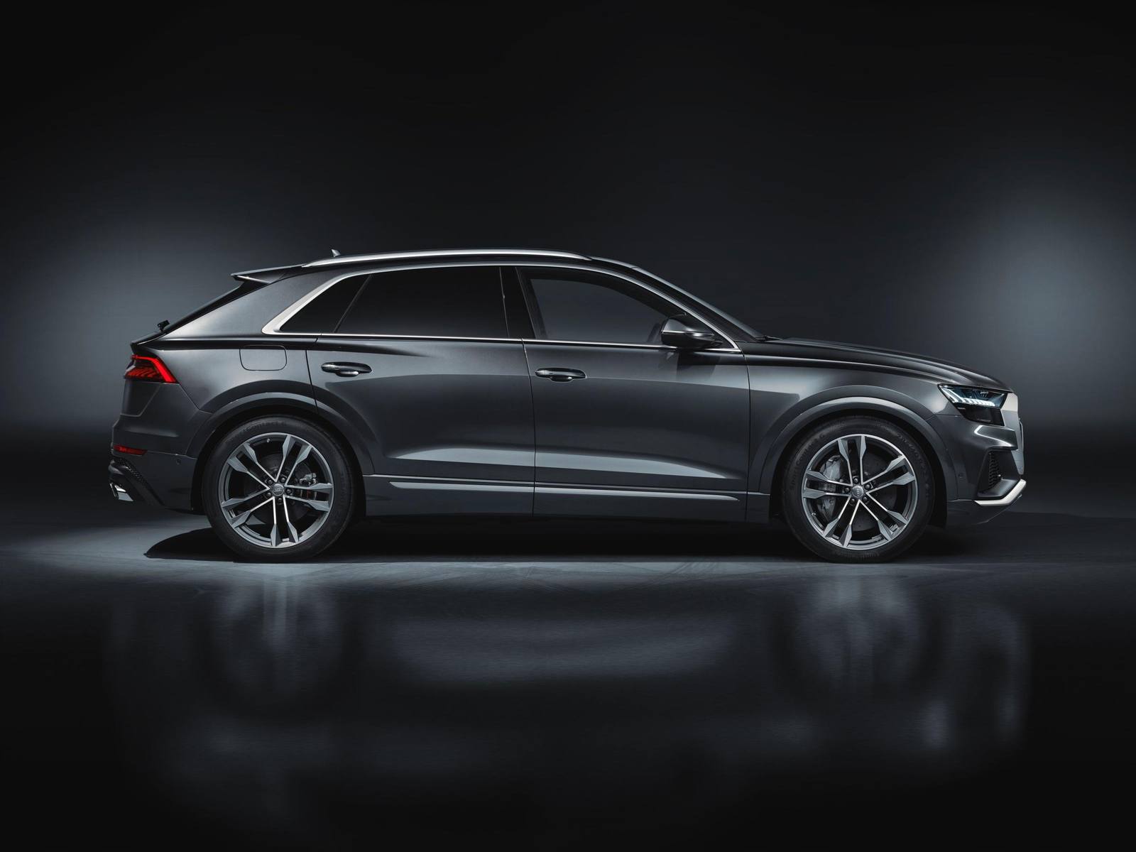SQ8