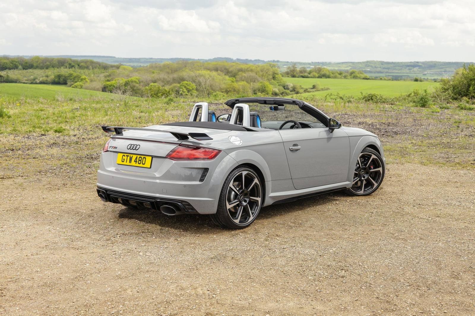 TT RS Roadster
