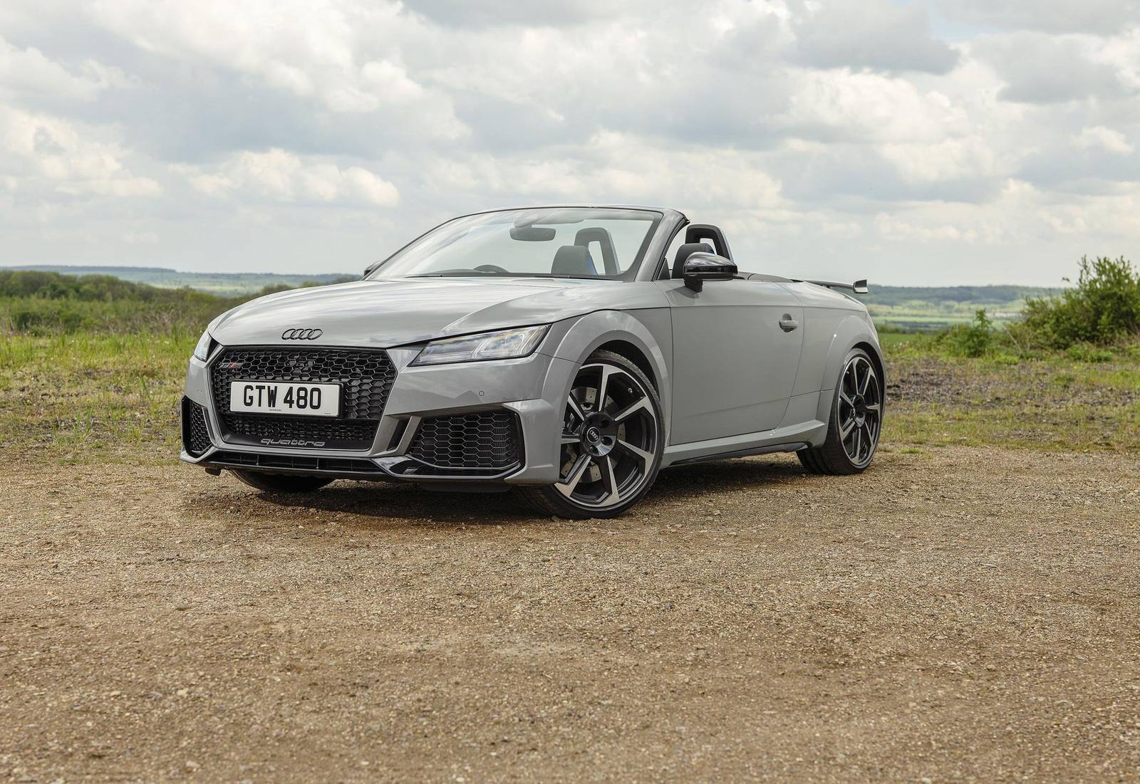 TT RS Roadster